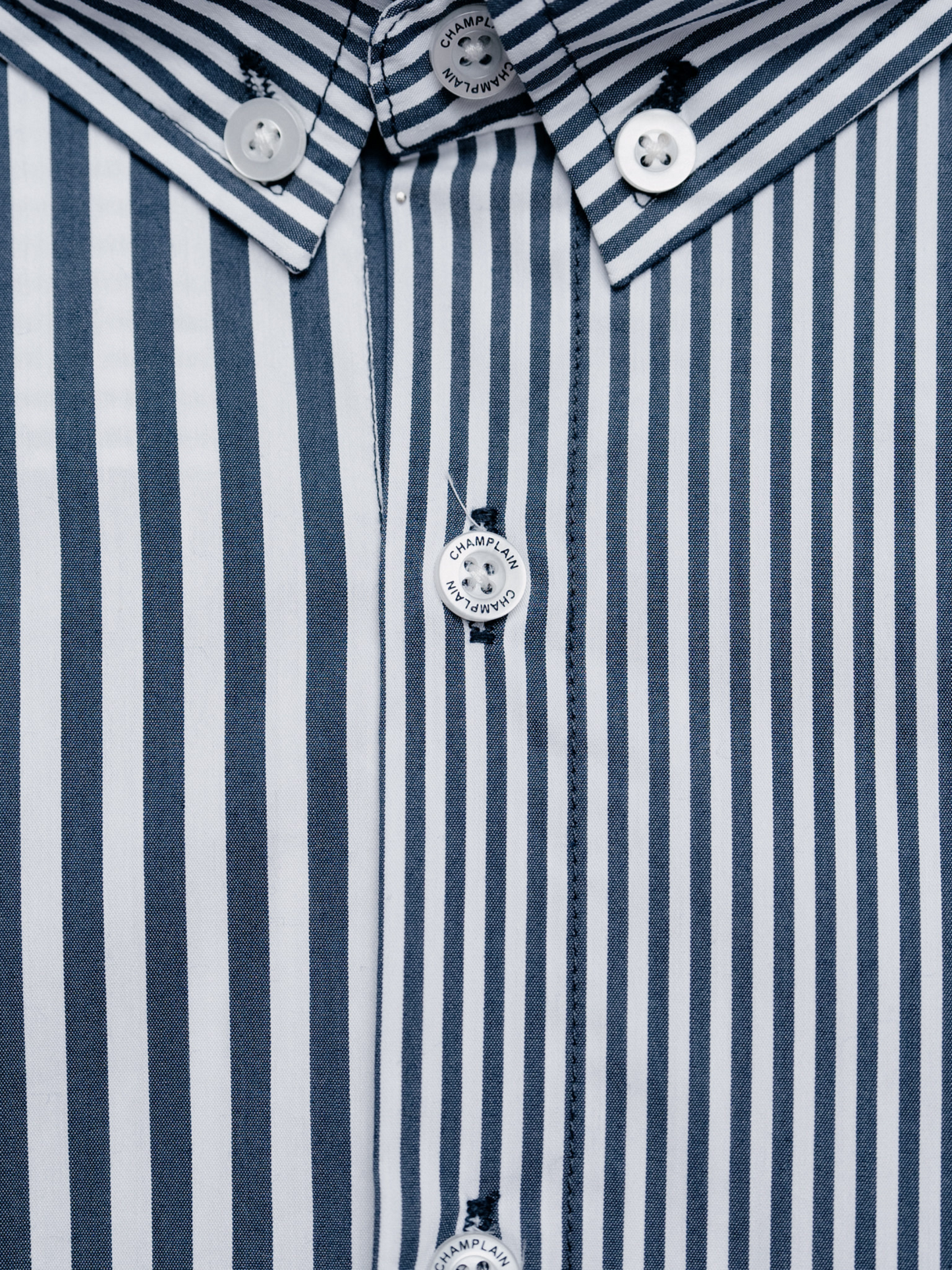 CHAMPLAIN-Stripe Dress Shirt-White / Navy