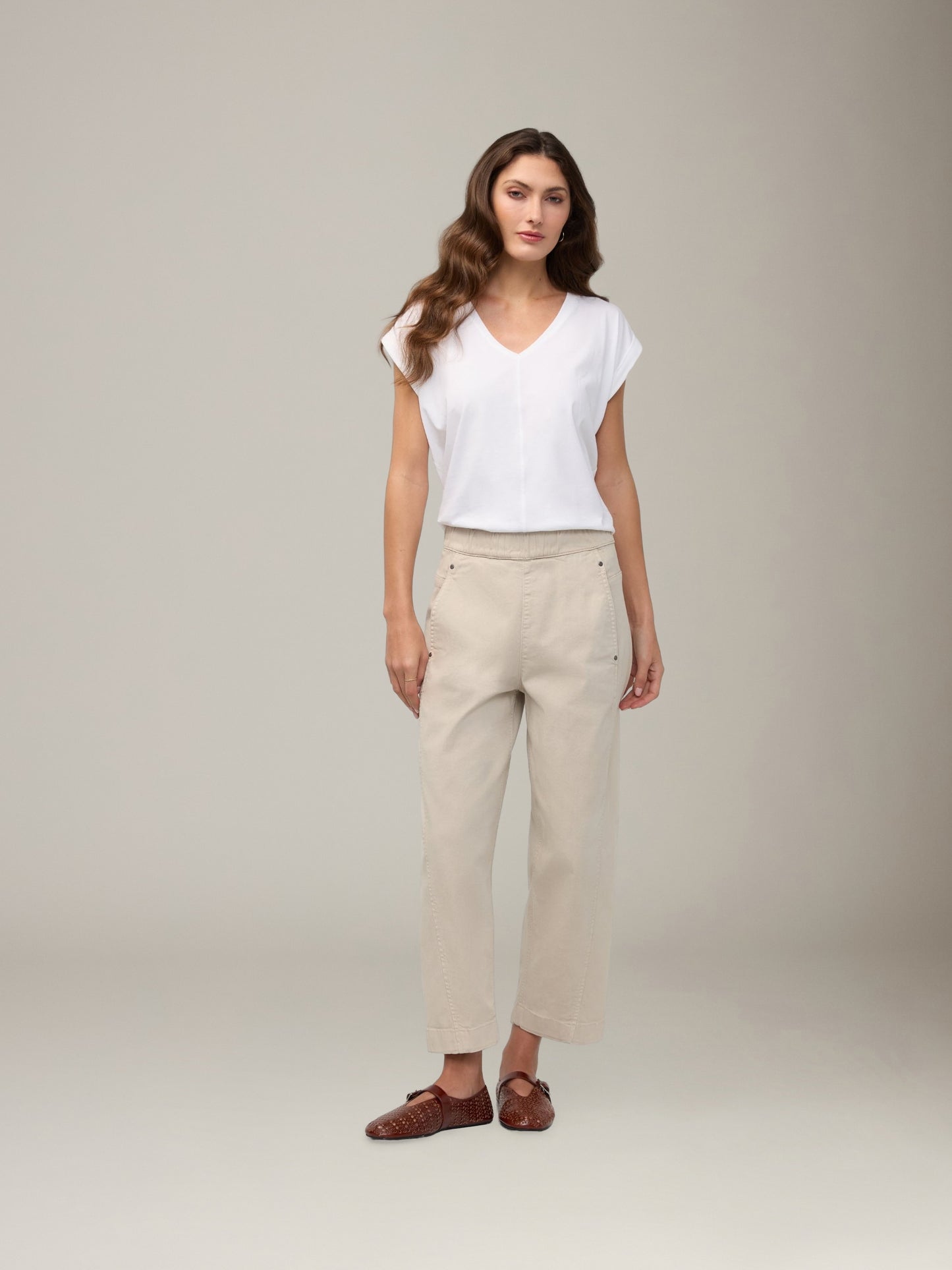 DUER - FlexTwill Barrel Pull On Pants - Sandstone