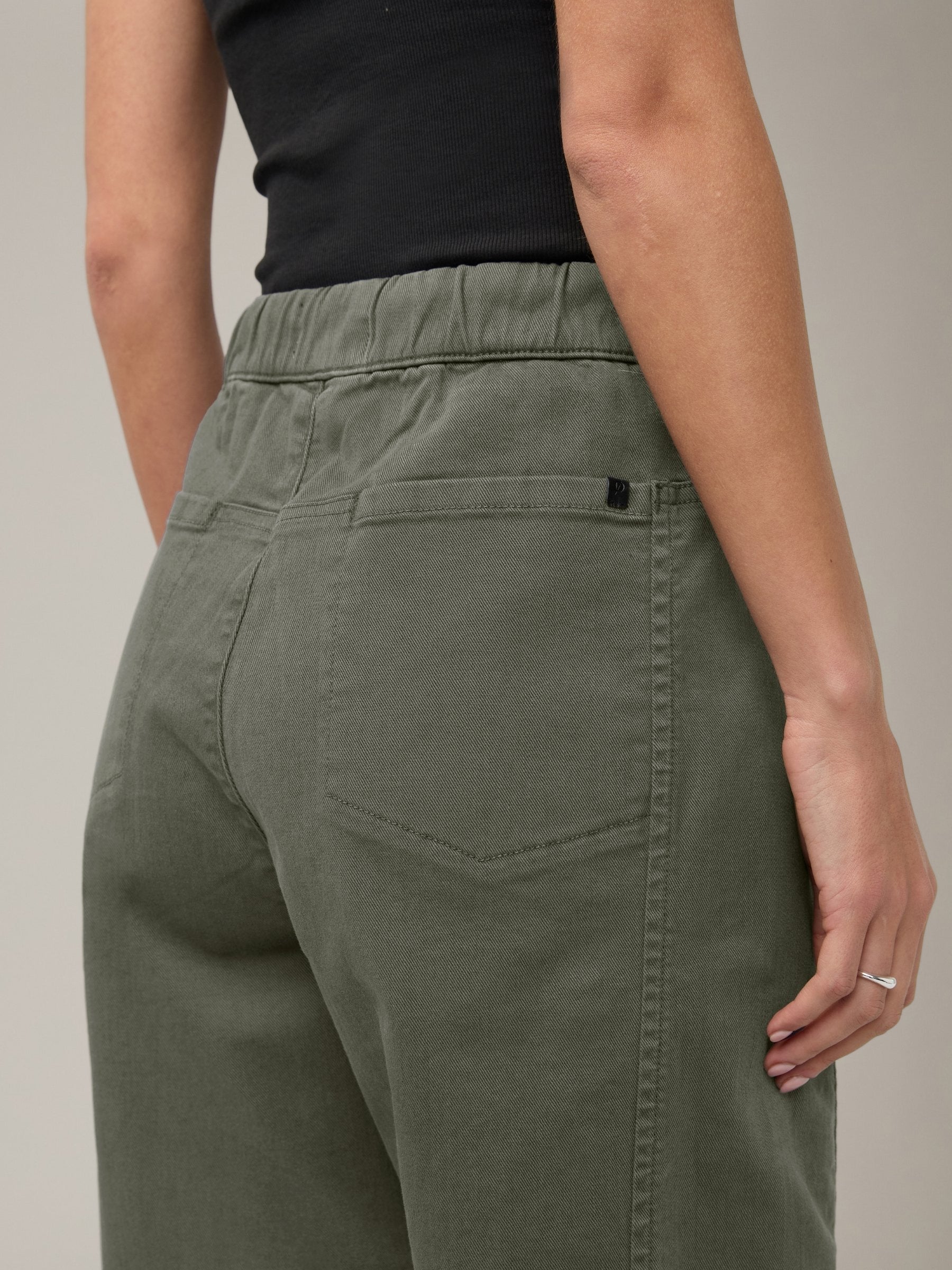 DUER - FlexTwill Barrel Pull On Pants - 