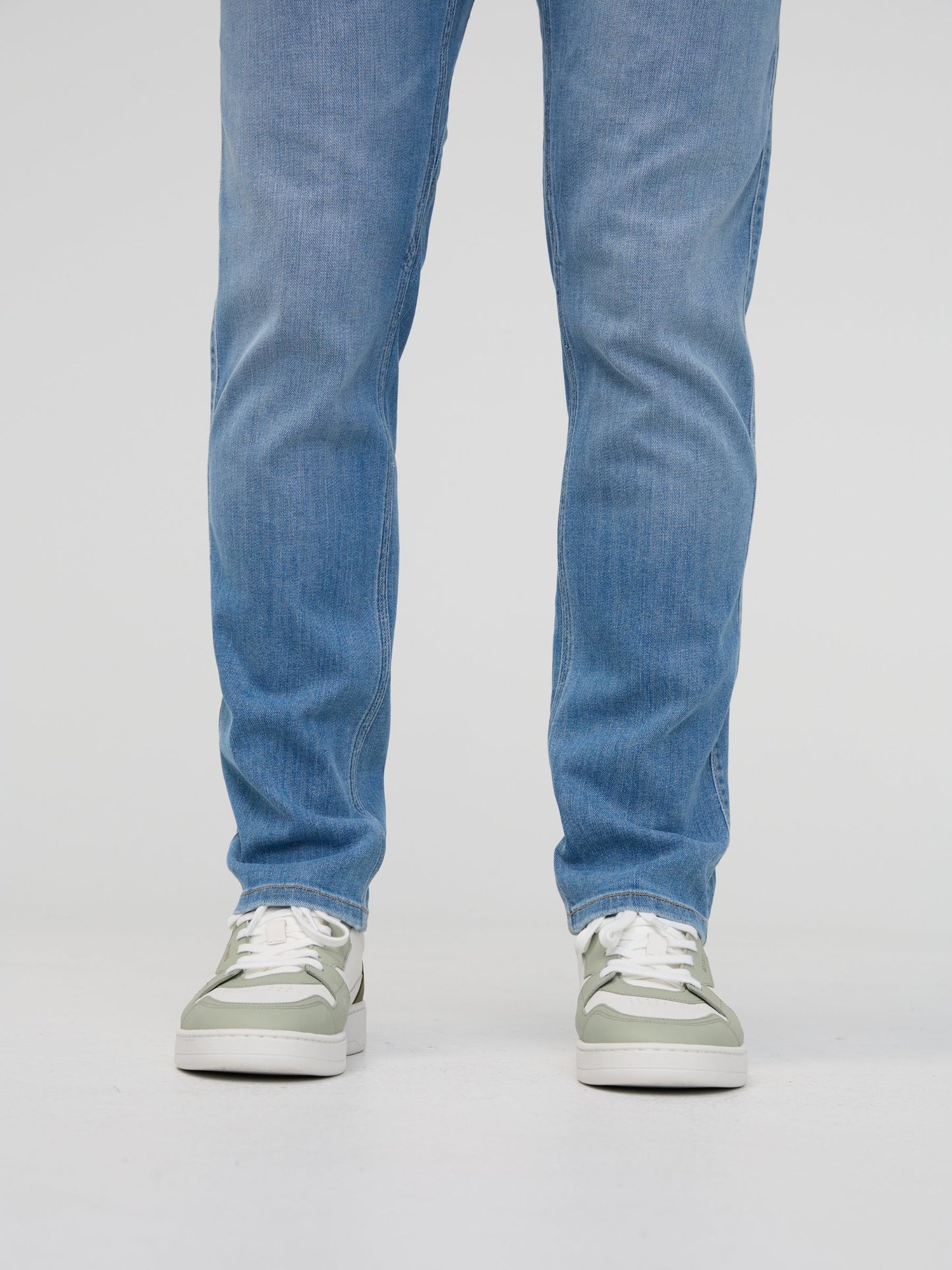 DUER - Performance Denim Slim - 