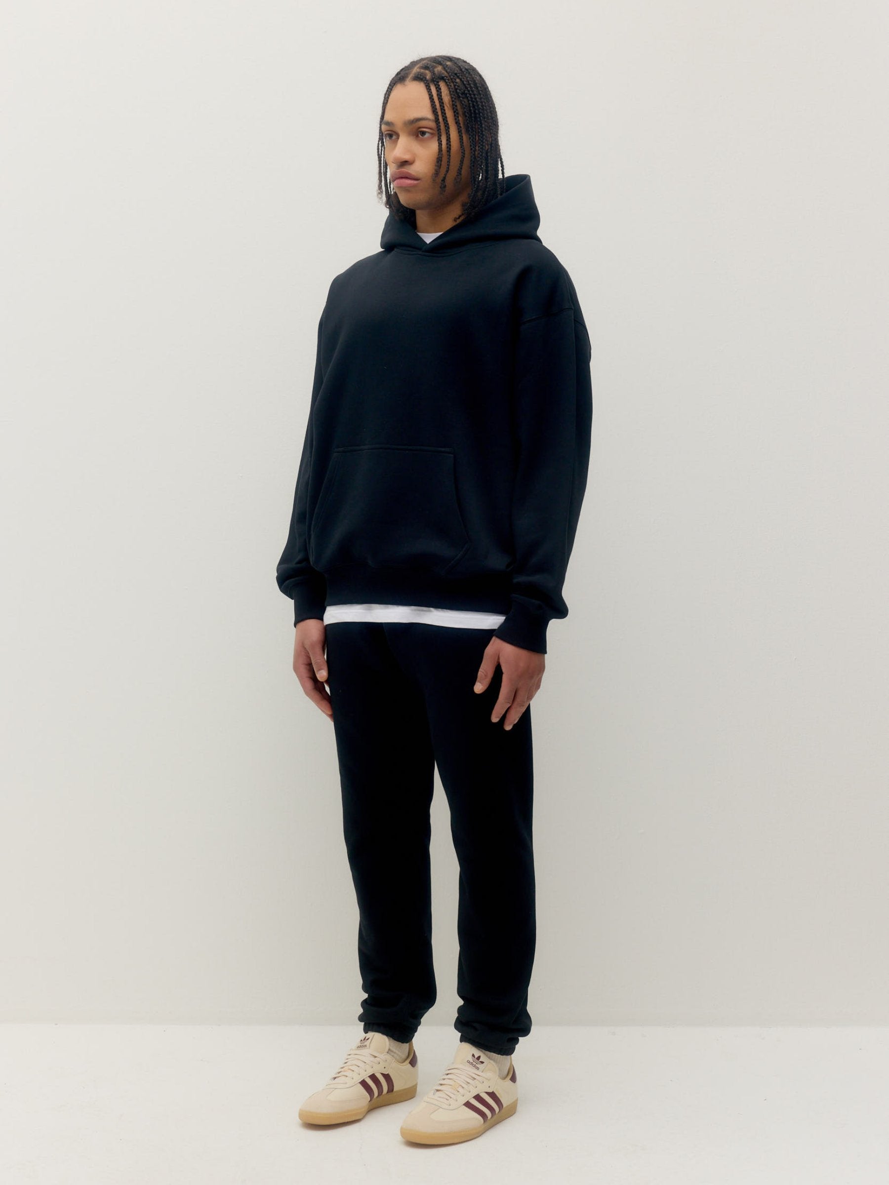 EAZY GARMENTS - Essential Hoodie - 