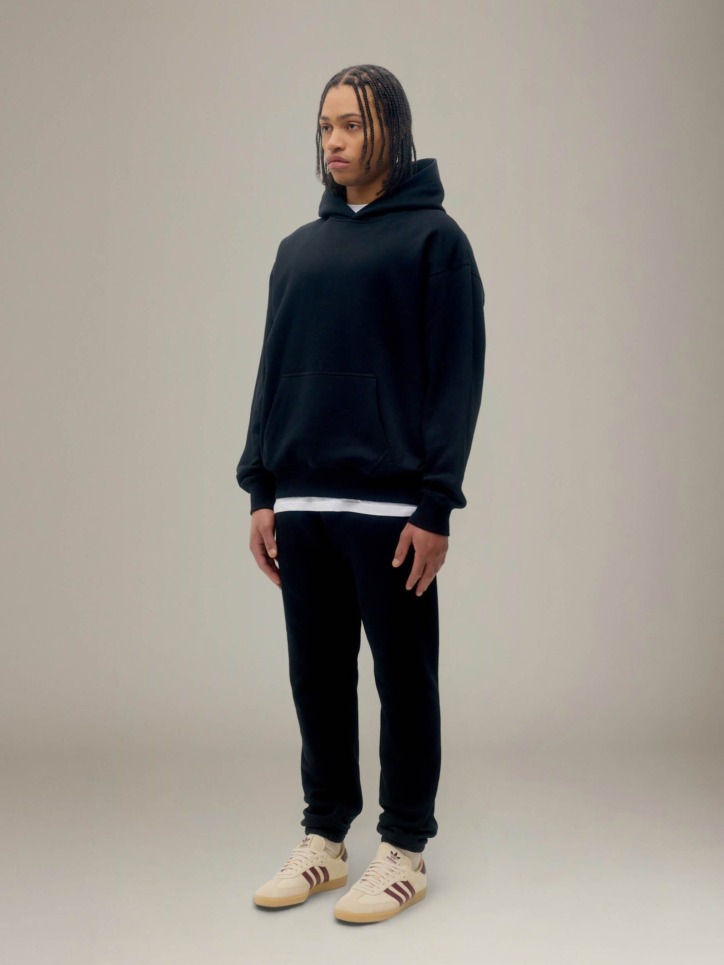 EAZY GARMENTS - Essential Hoodie - 