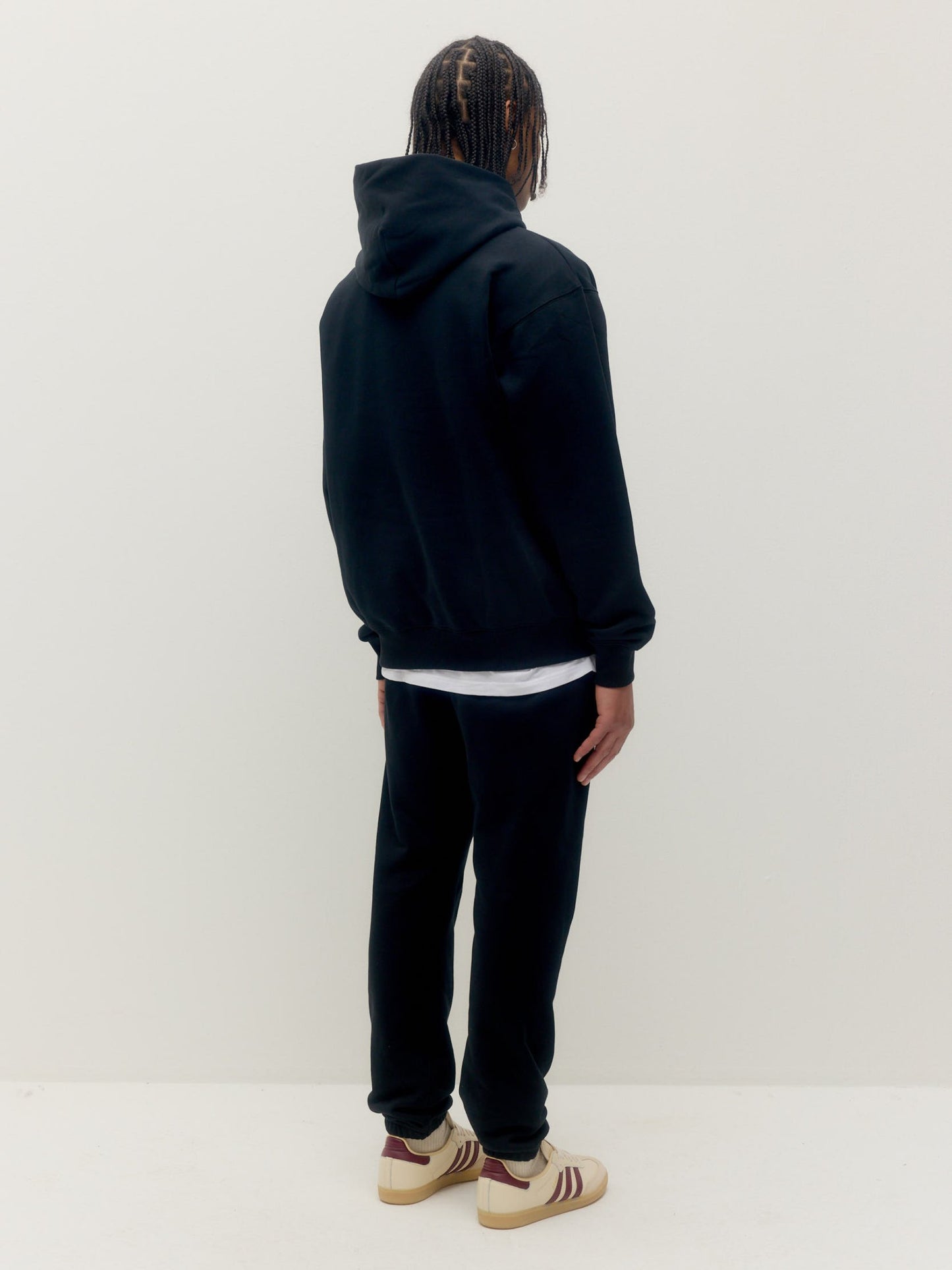 EAZY GARMENTS - Essential Hoodie - 