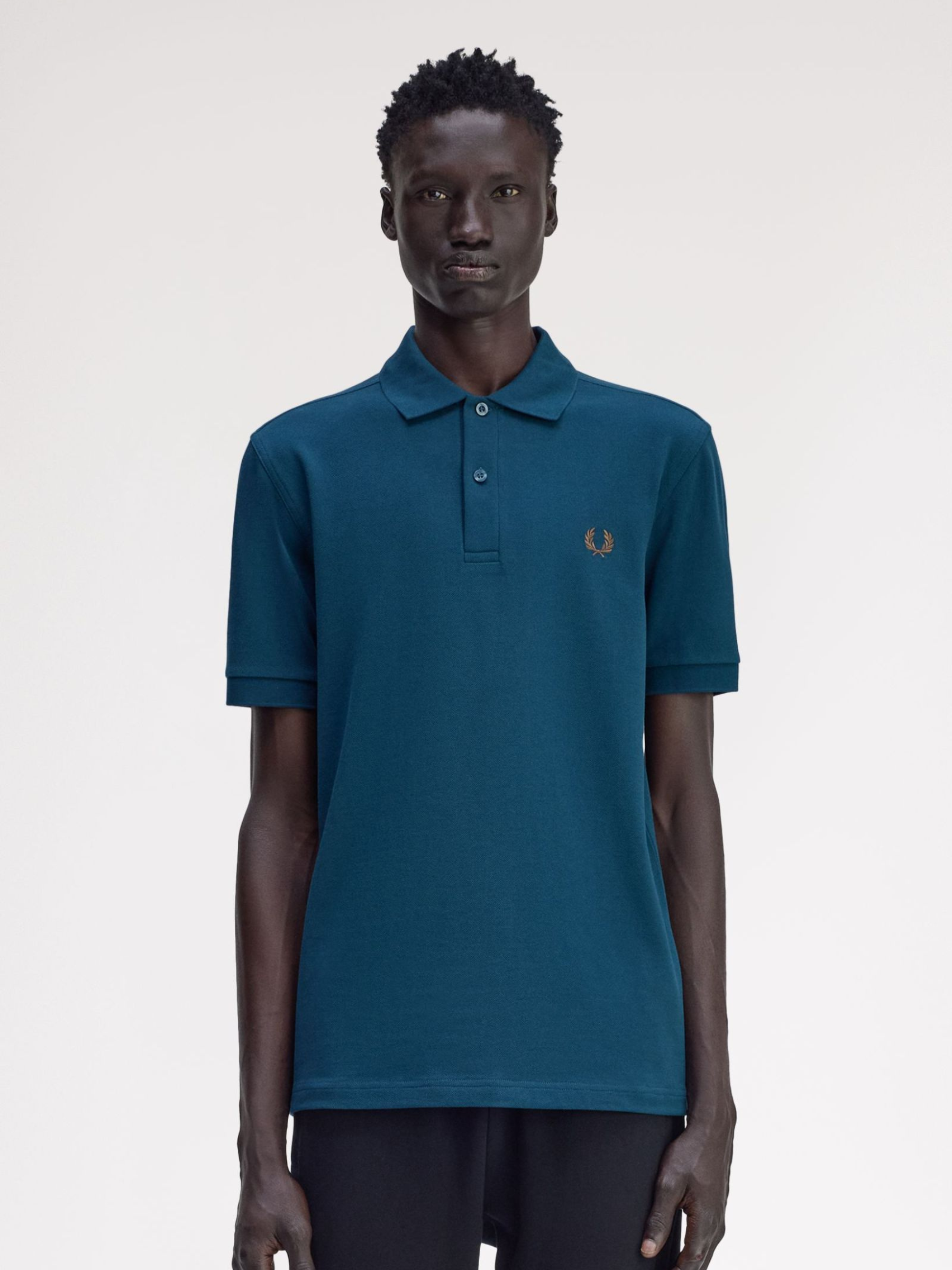 FRED PERRY - The Fred Perry Shirt - 