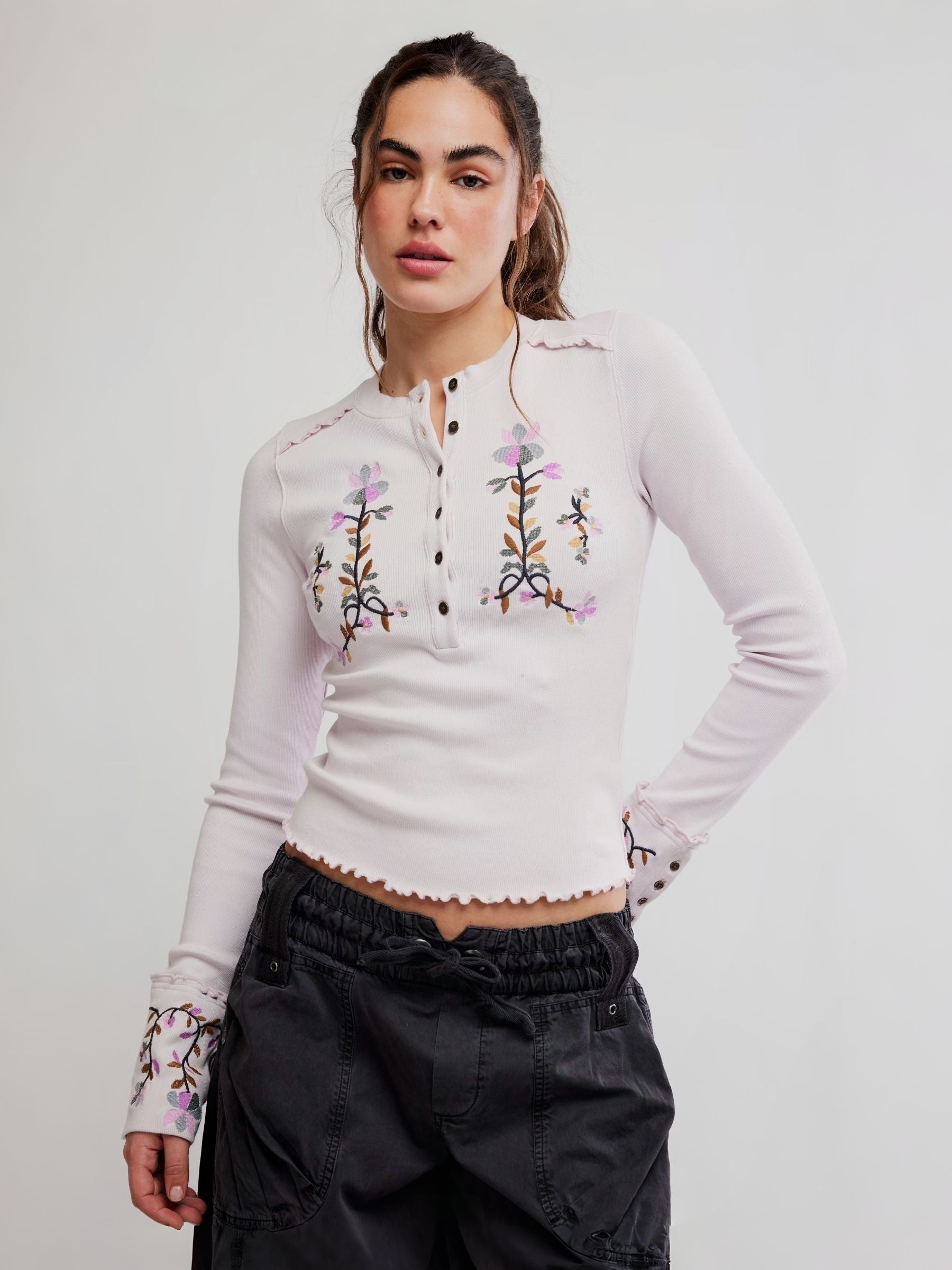 FREE PEOPLE - Fleur Embroidered Longsleeve Henley Top - 