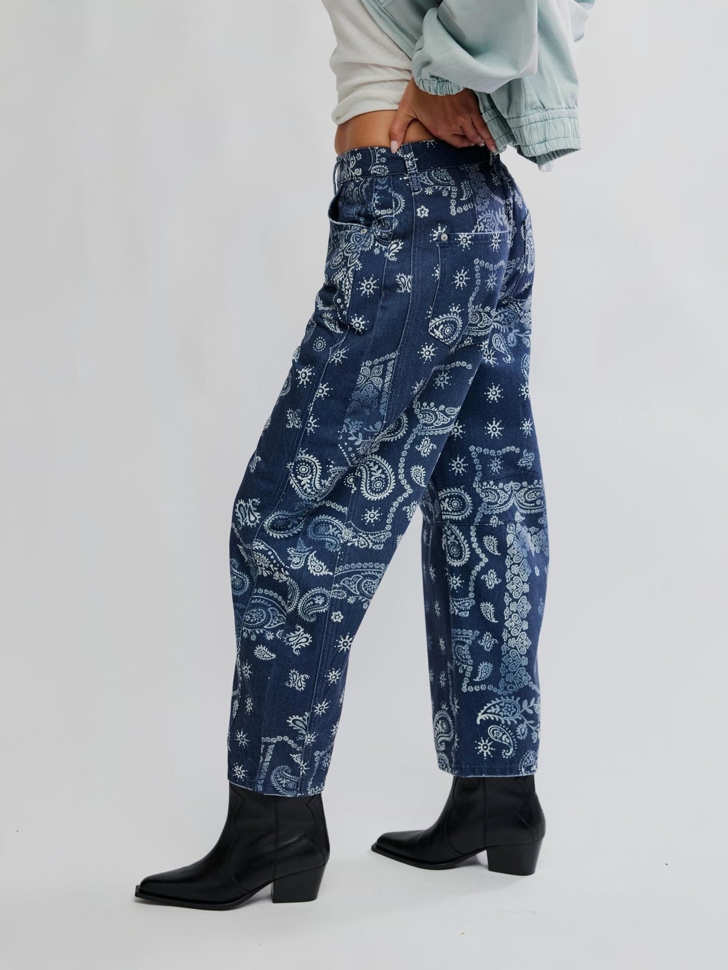 Good Luck Printed Barrel Jeans