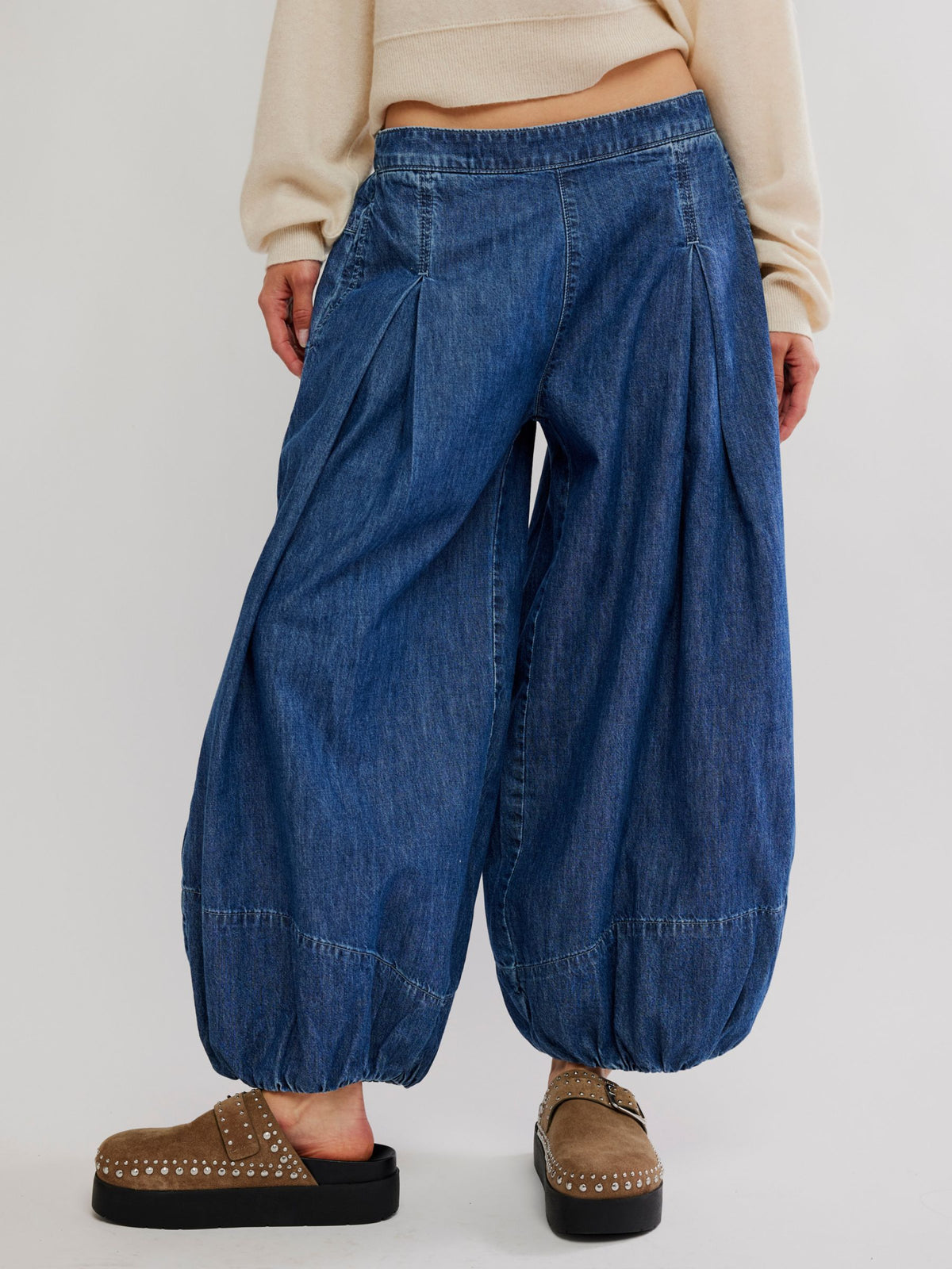 Moonflower Balloon Jeans