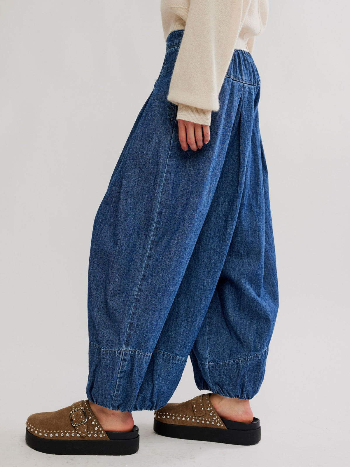 Moonflower Balloon Jeans
