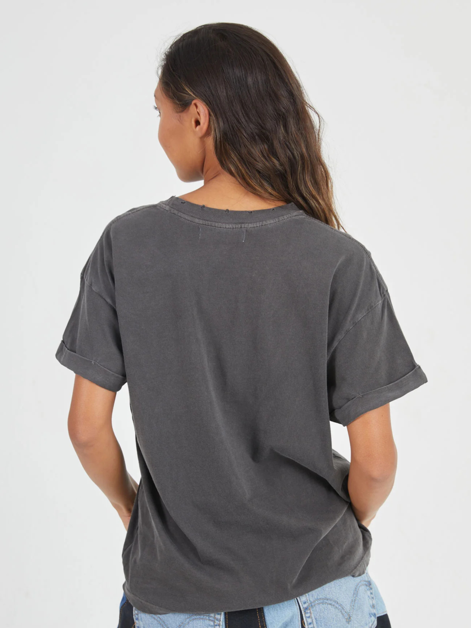 GIRL DANGEROUS-Scorpio Boyfriend Tee-Vintage Black