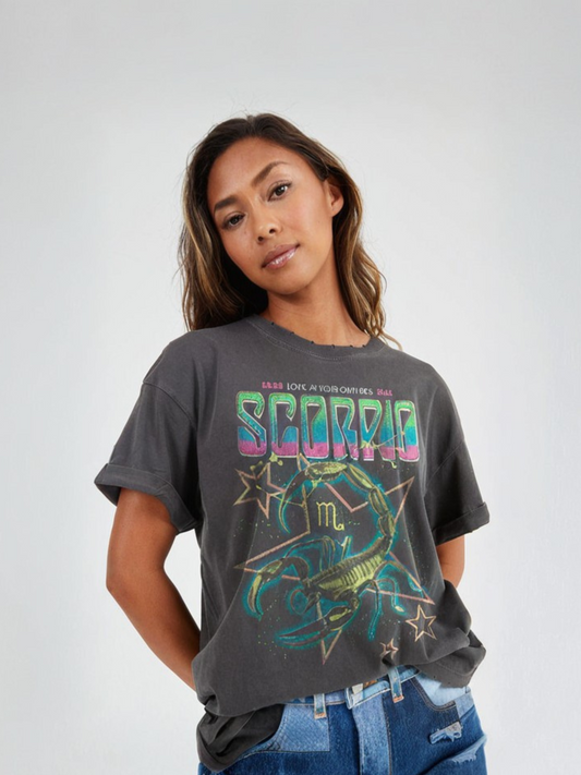 GIRL DANGEROUS-Scorpio Boyfriend Tee-Vintage Black