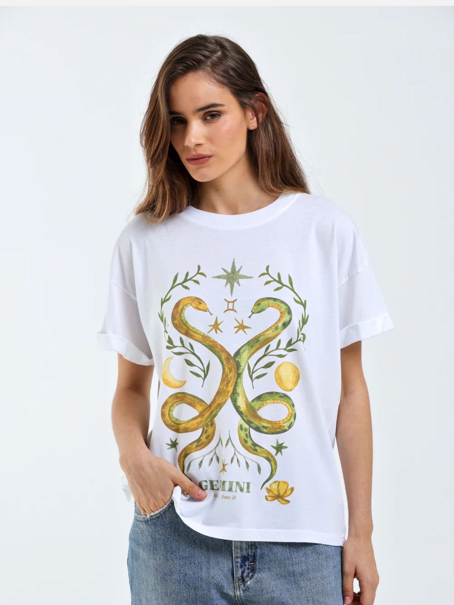 GIRL DANGEROUS - Gemini Zodiac Boyfriend T-Shirt - 
