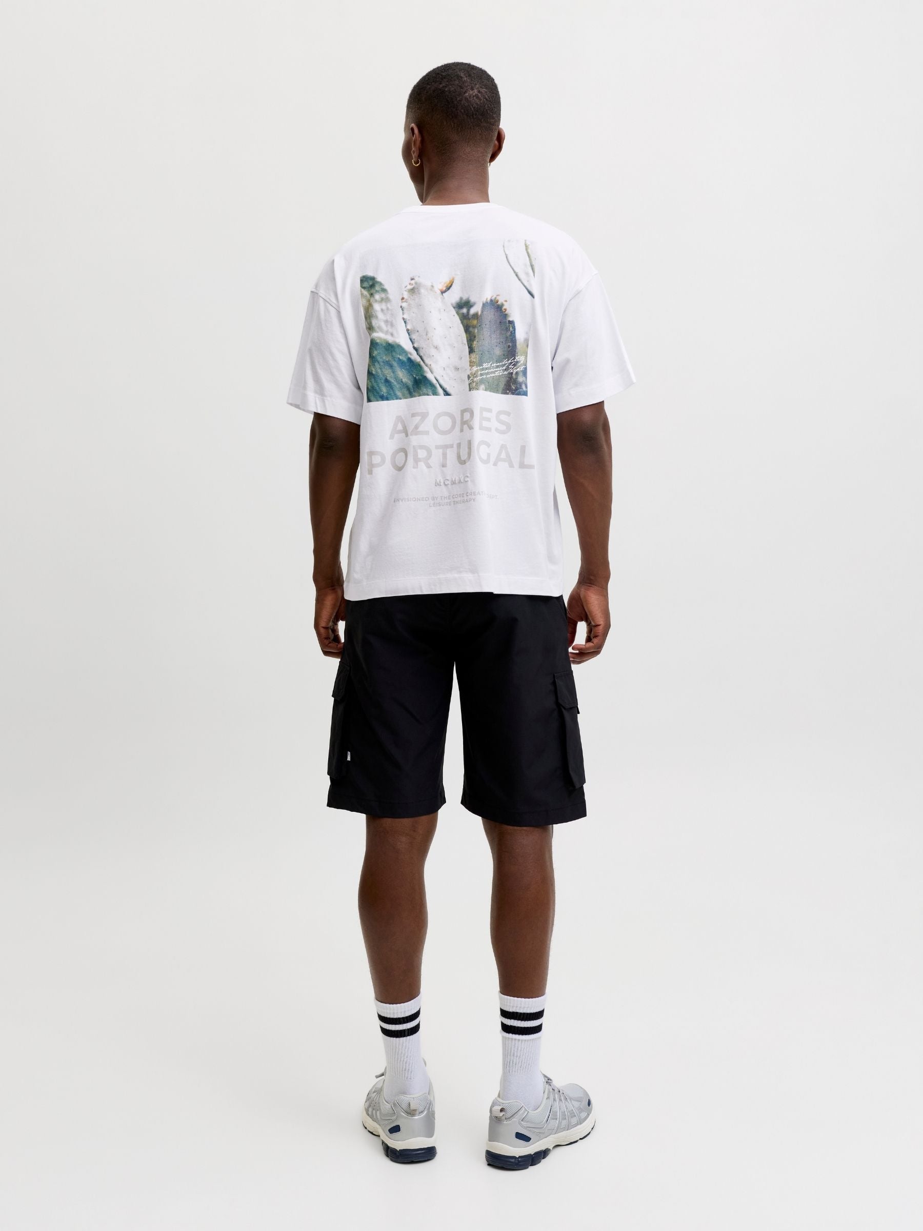 JACK & JONES - Eterna Shortsleeve Graphic T-Shirt - 
