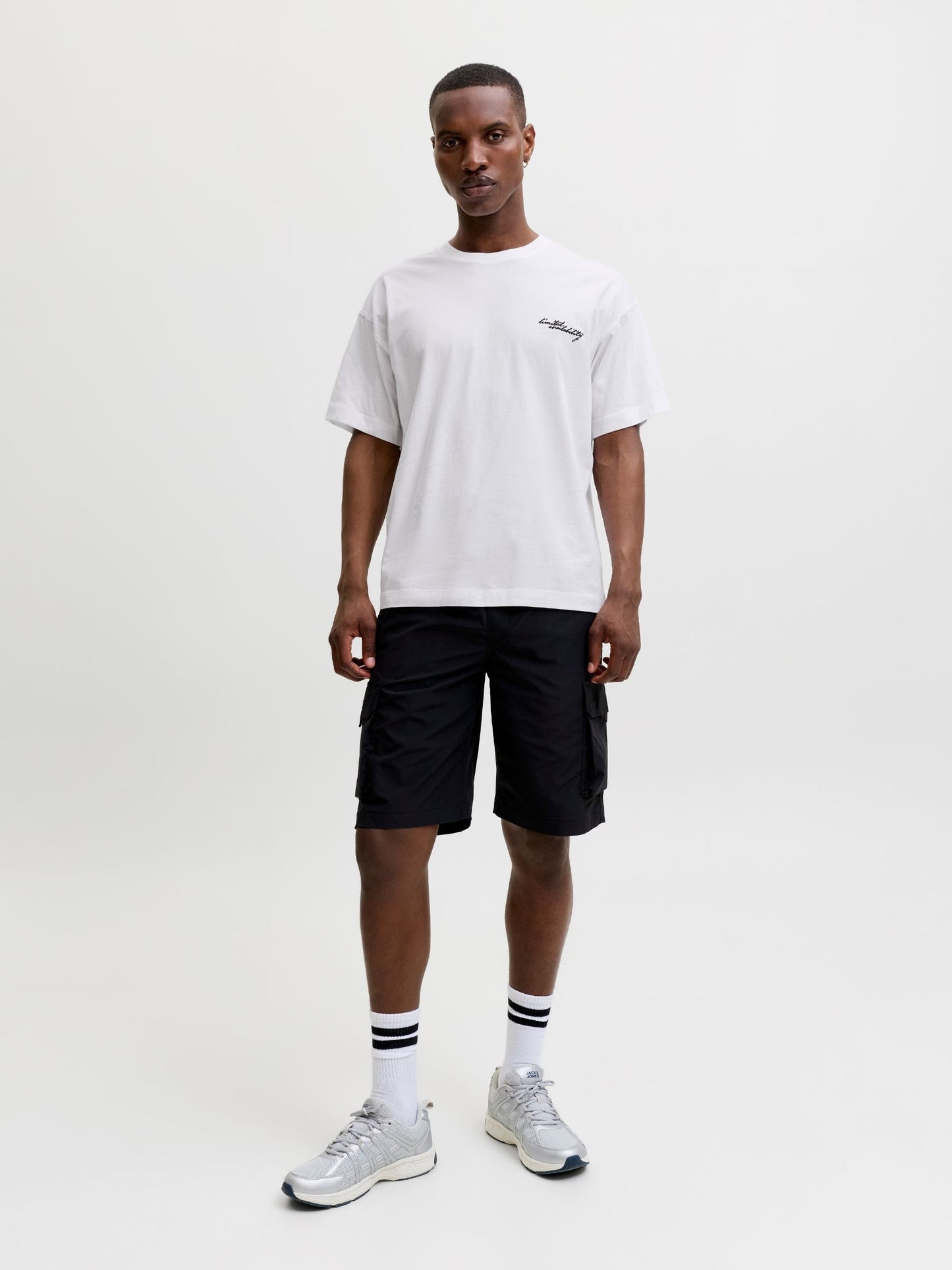 JACK & JONES - Eterna Shortsleeve Graphic T-Shirt - 