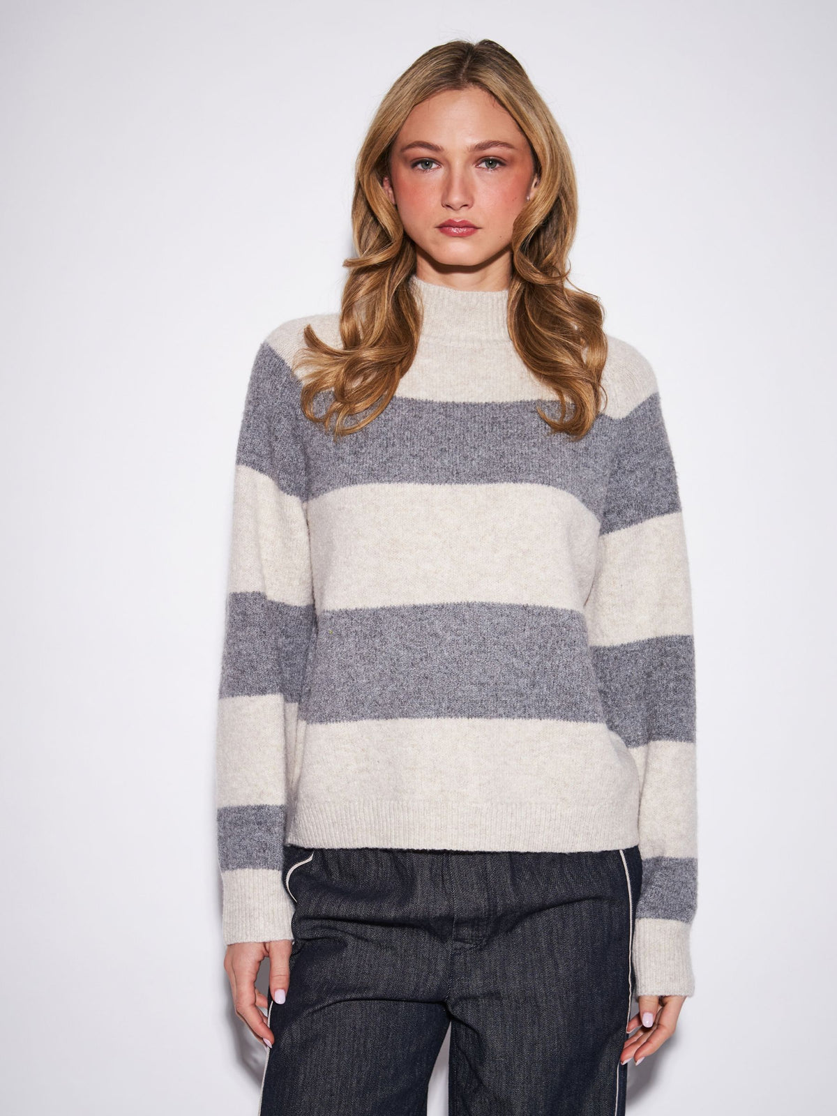 JOHN & JENN - Edison Stripe Mockneck Pullover Sweater - 