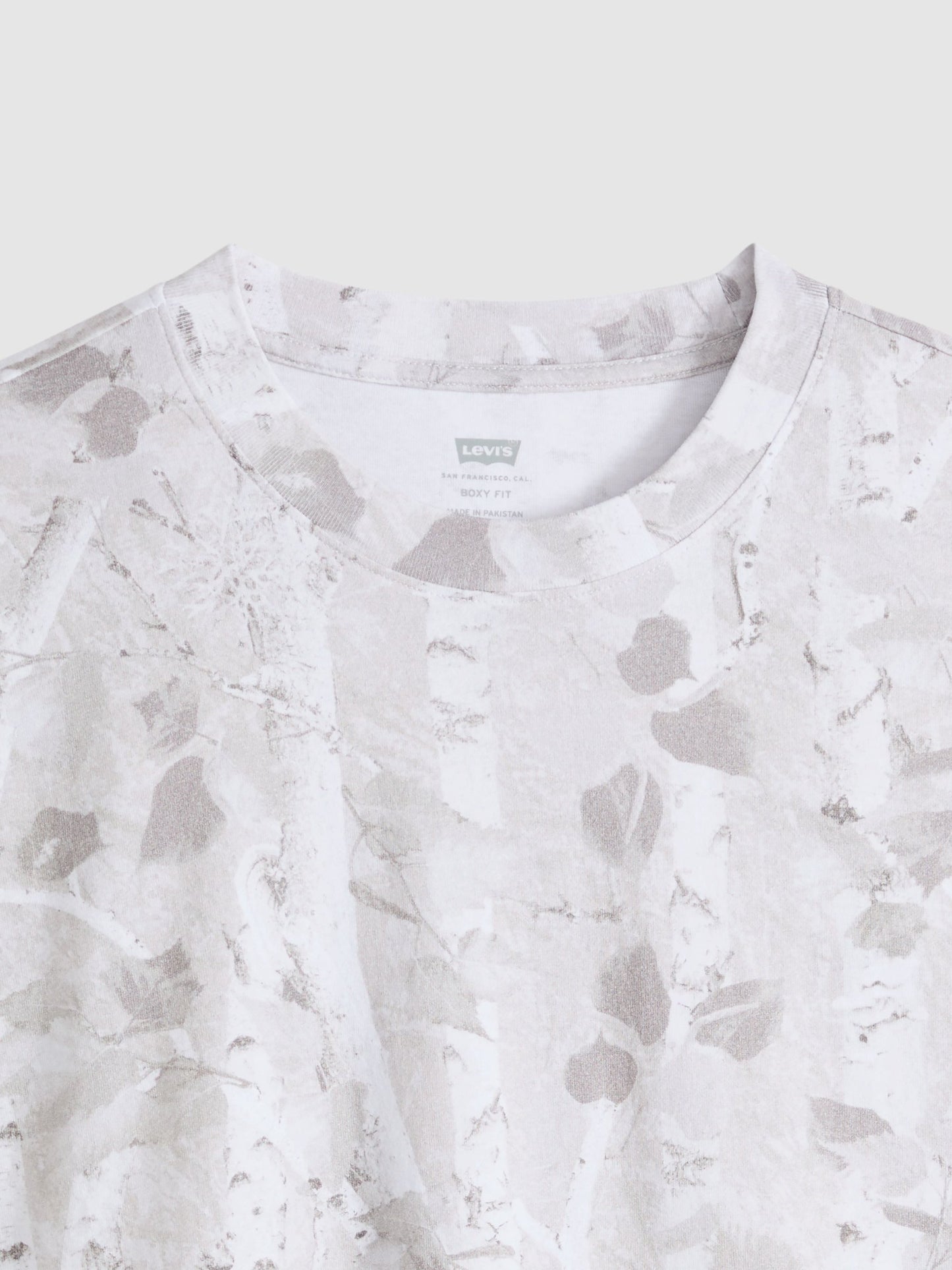 LEVI'S - Boxy Camo Shortsleeve T-shirt - 