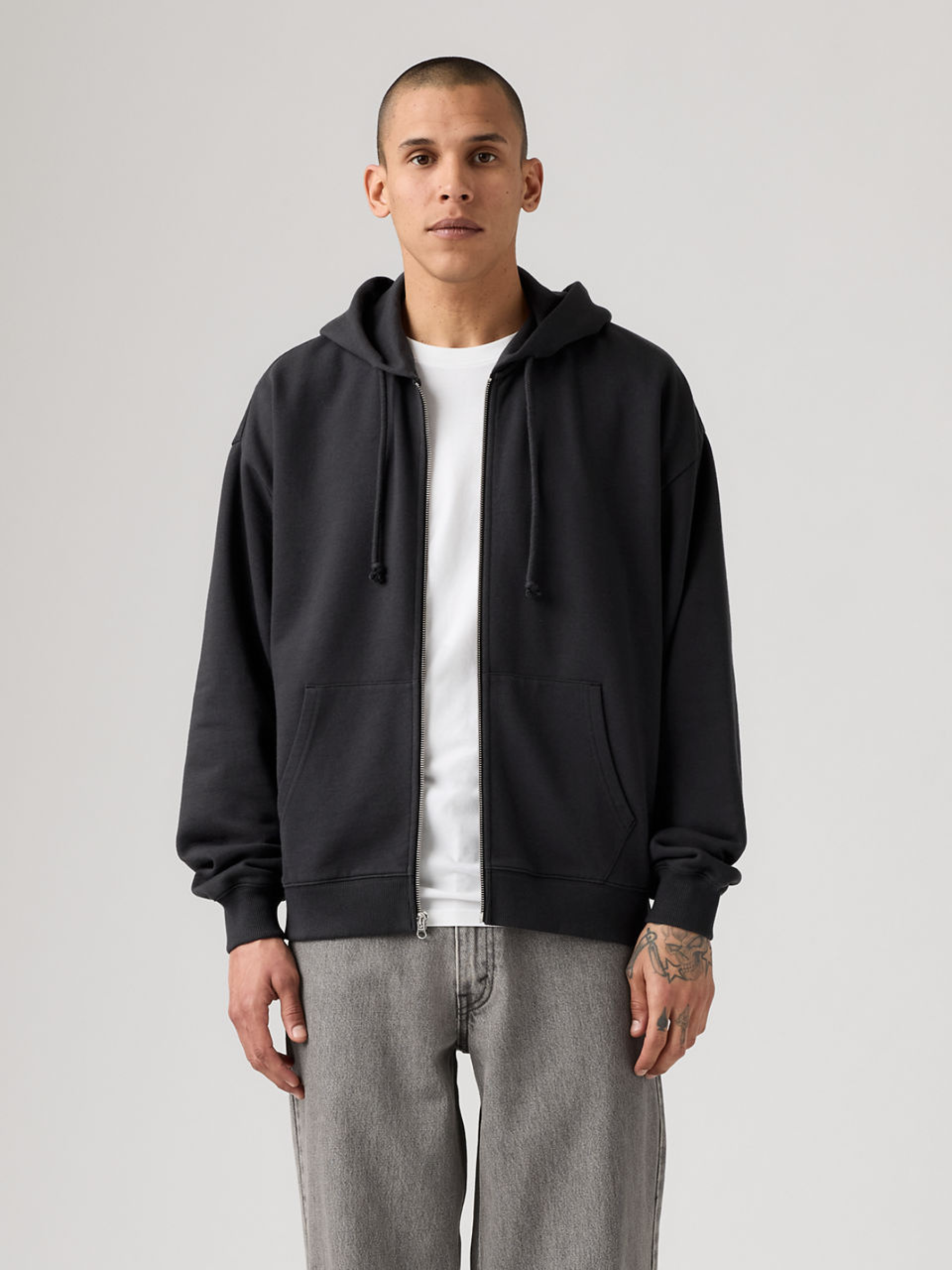 LEVI'S - Boxy Cut Full Zip Hoodie - 