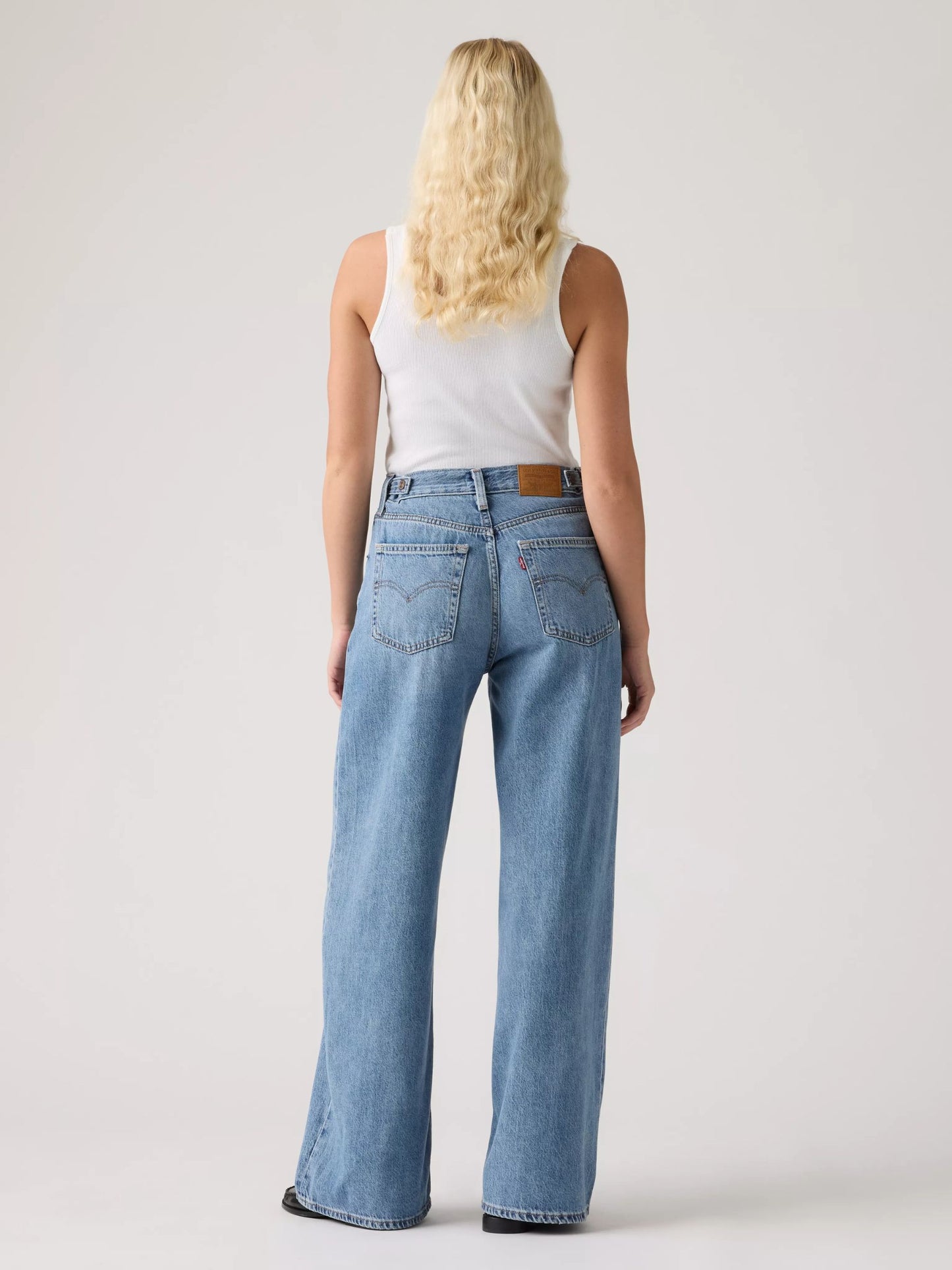 LEVI'S - LEVI'S CINCH WIDE LEG MEDIUM BLUE- LOSING MY MIND - 