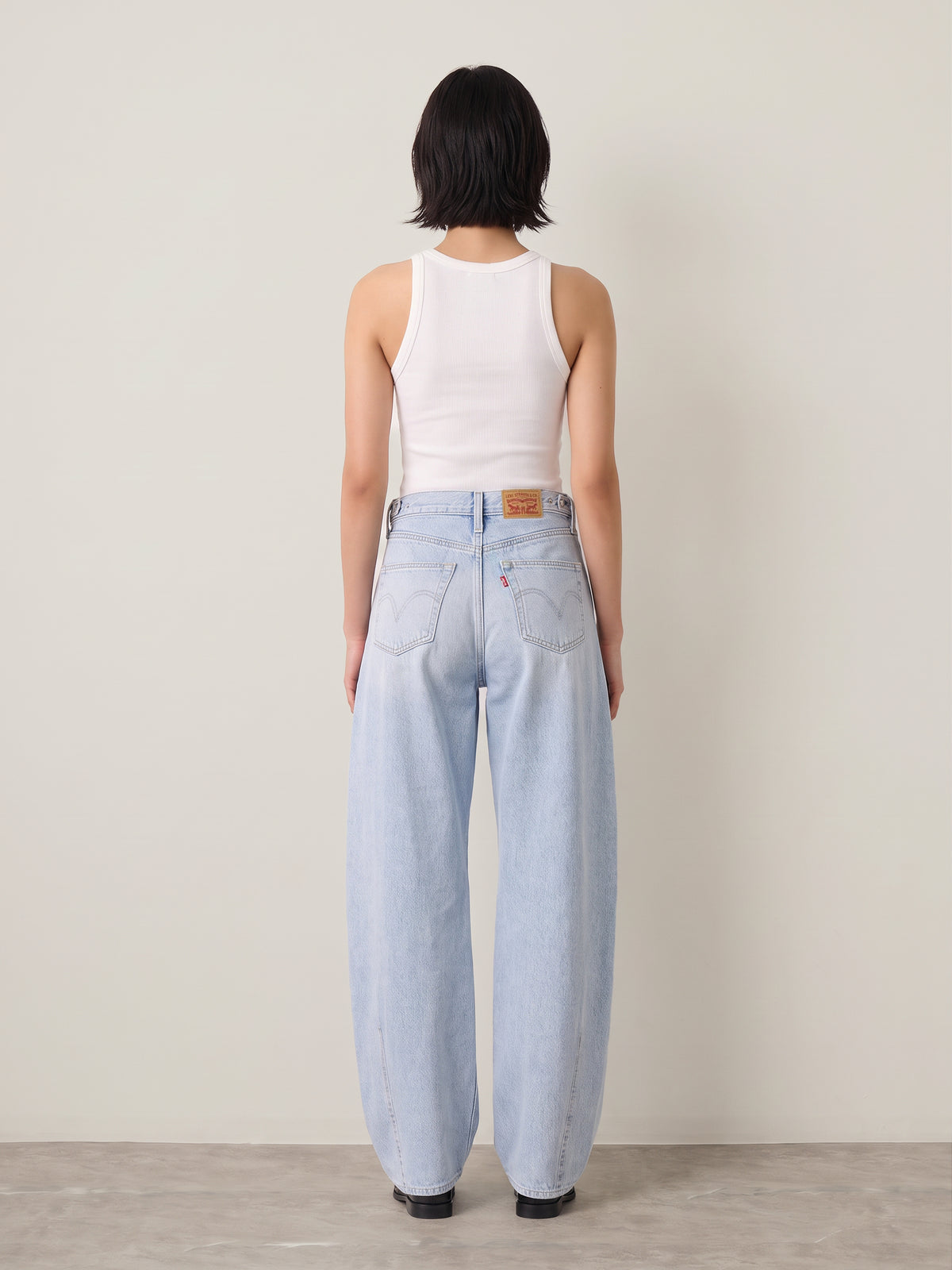 Cinch Barrel Leg Jeans