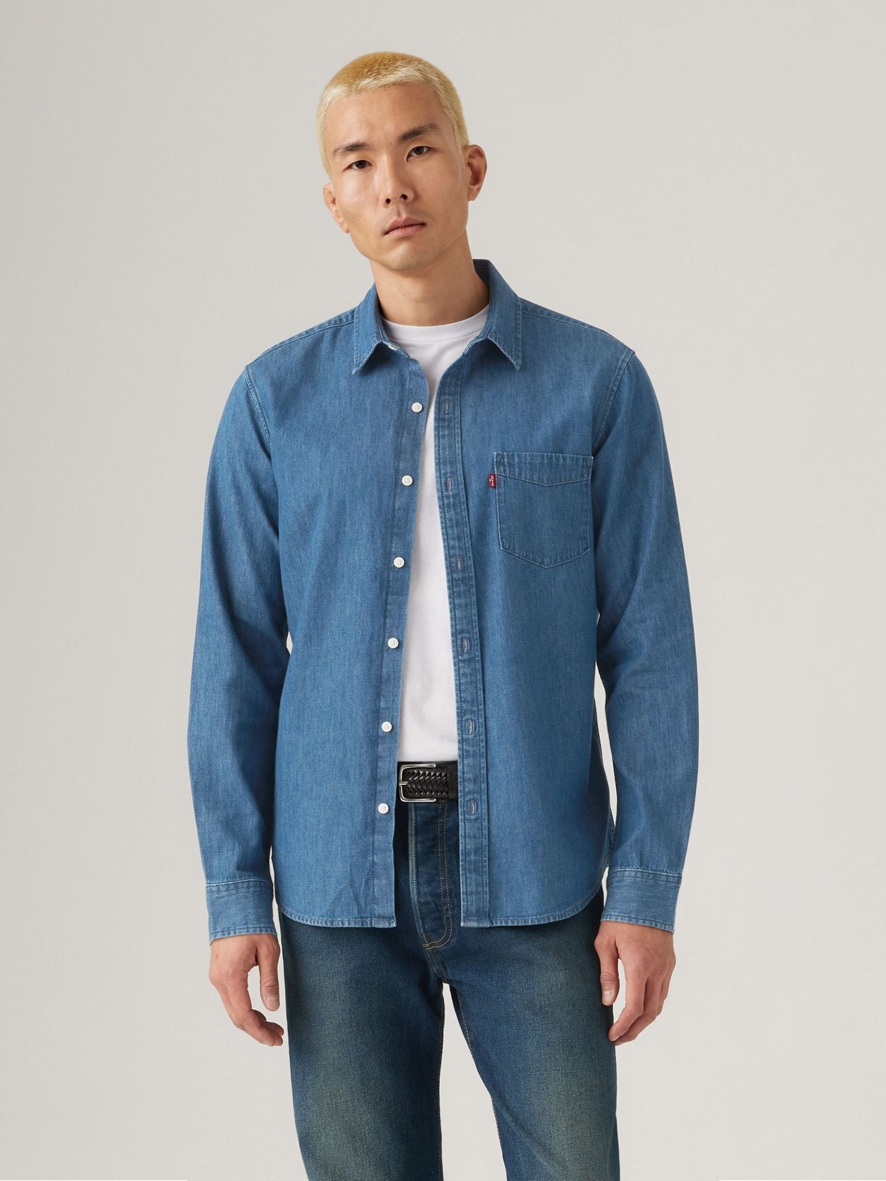 LEVI'S - Classic One Pocket Standard Long Sleeve Shirt - 