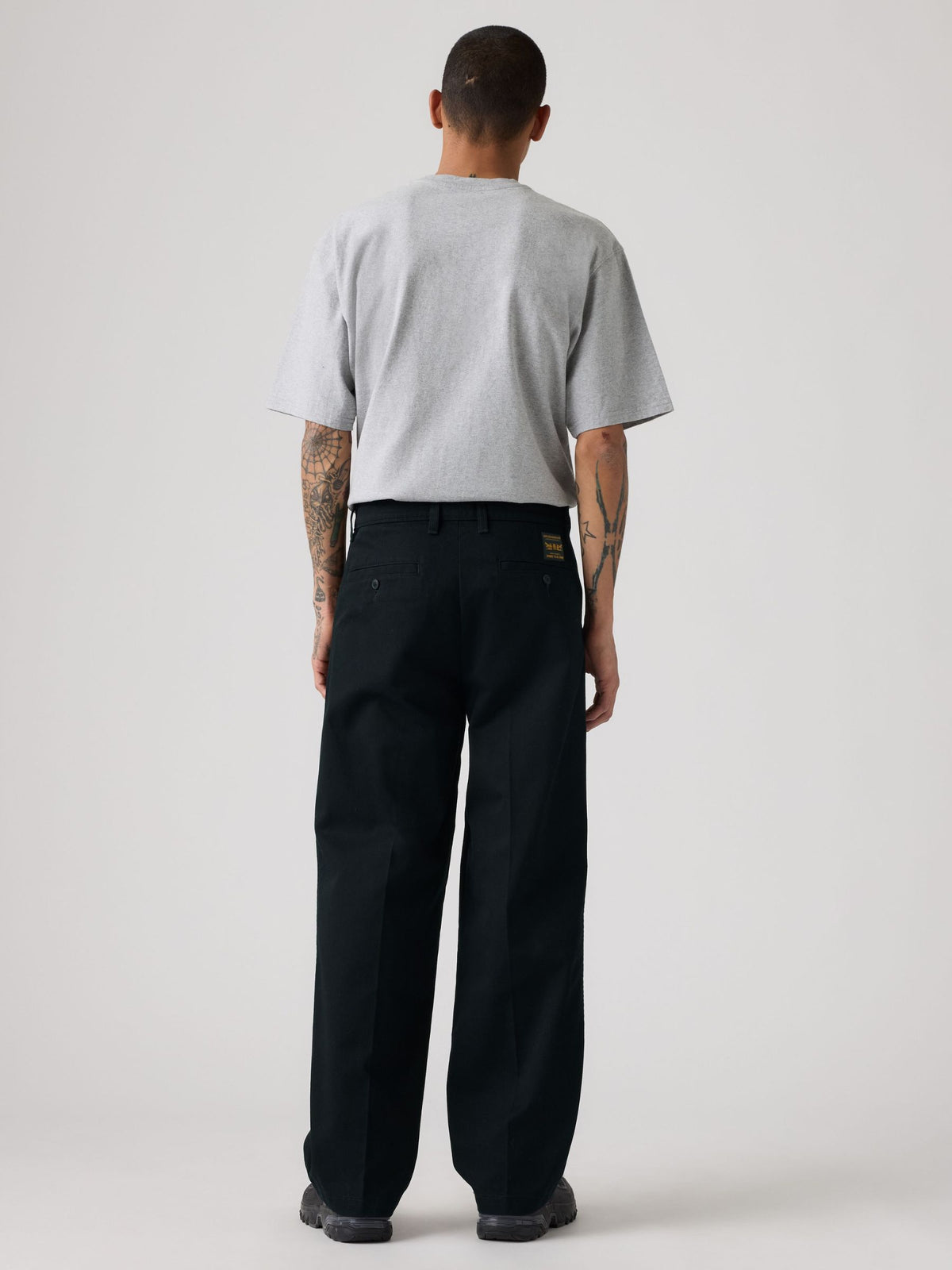 LEVI'S - Loose Pleated Work Chinos - 
