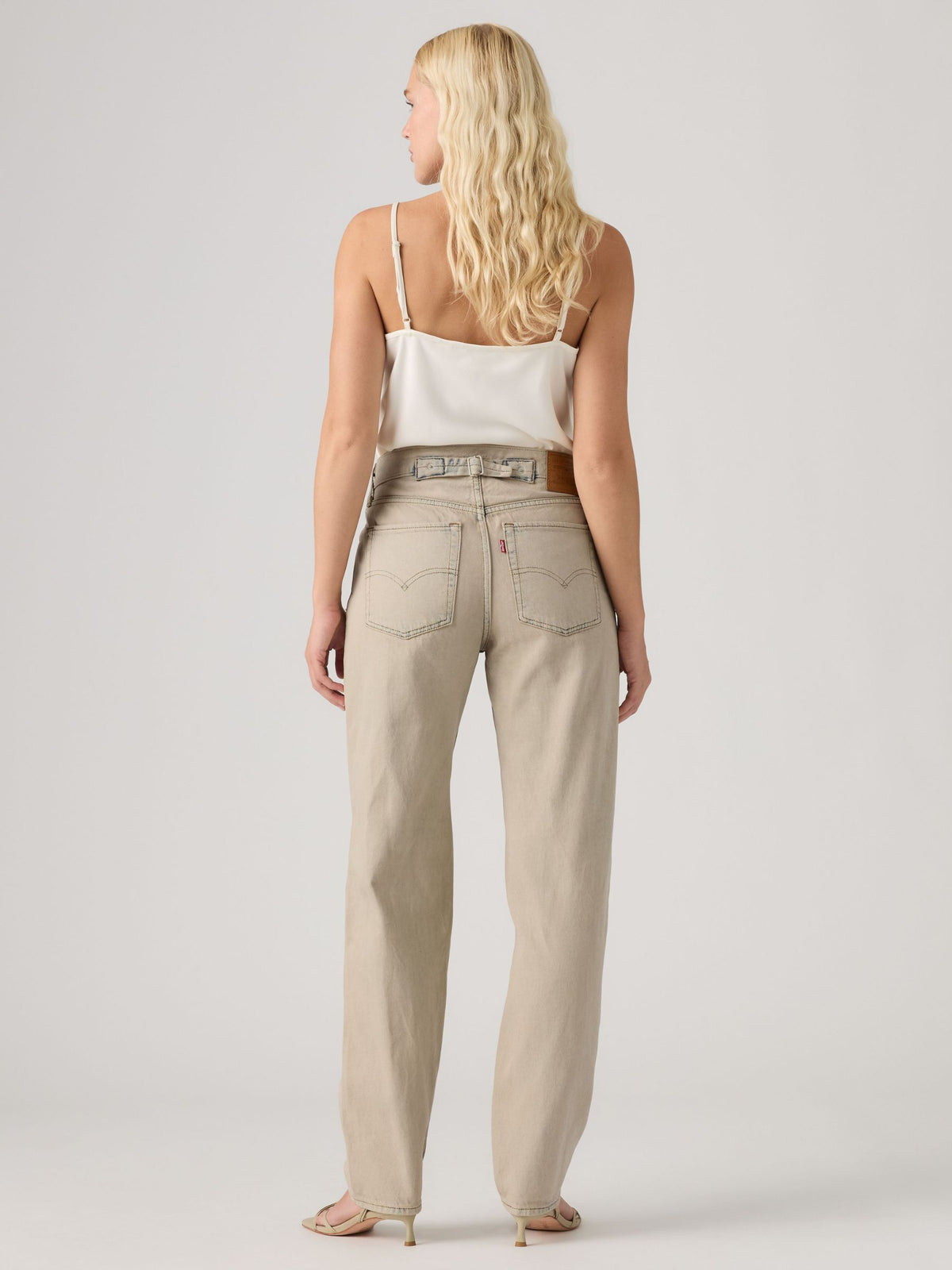 Loose Taper Jeans