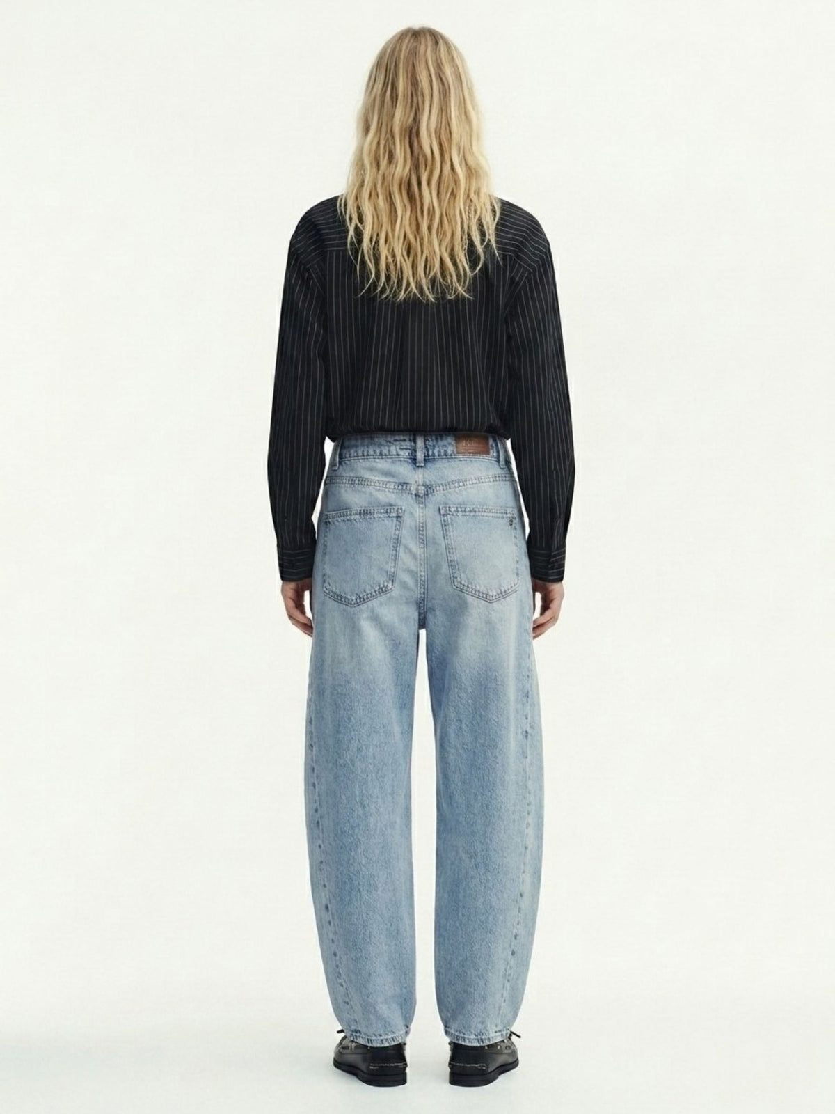 Anna Barrel Jeans