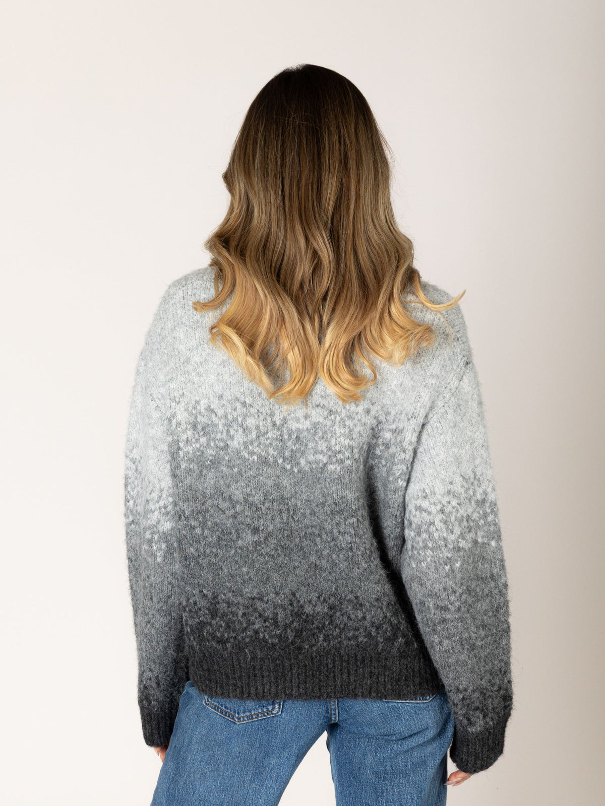 LYLA + LUXE - Elden Crewneck Sweater - 