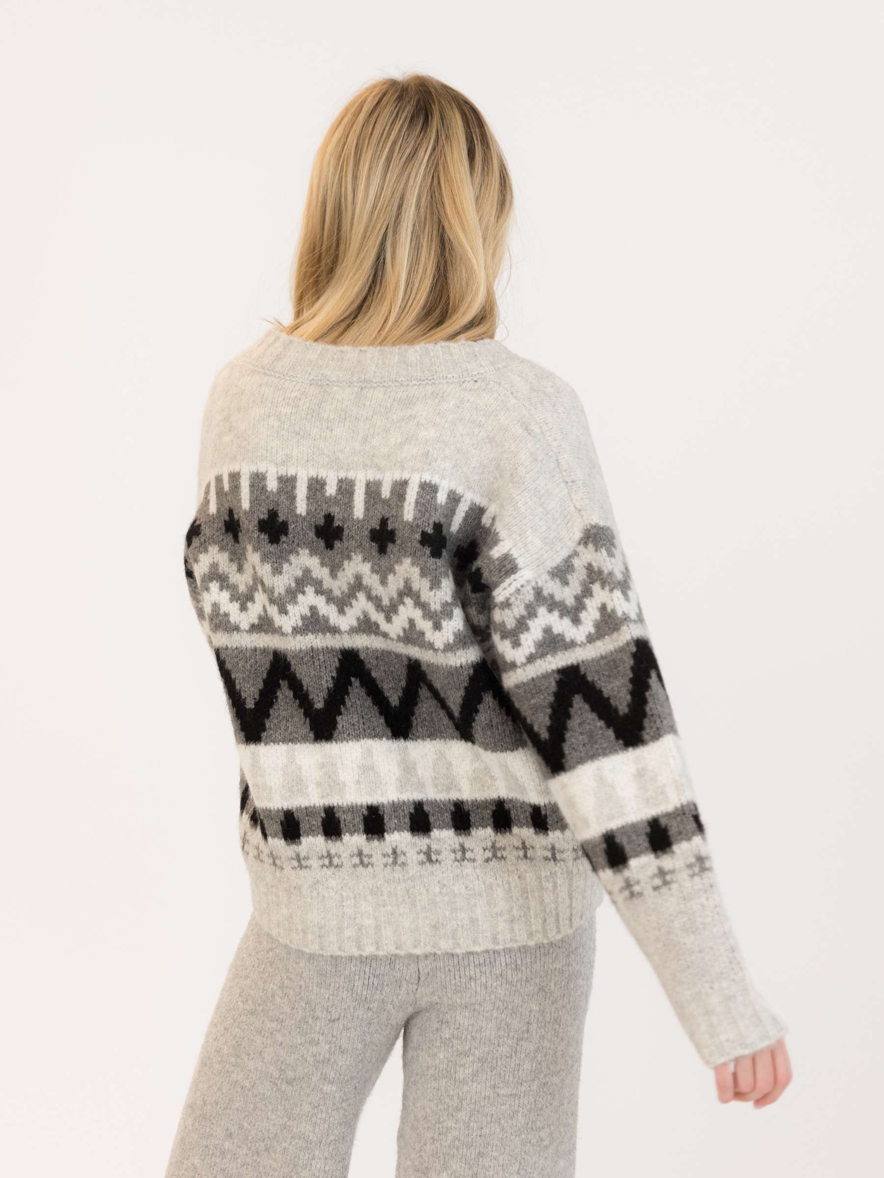 LYLA + LUXE - Landen Fair Isle Crewneck Pullover Sweater - 