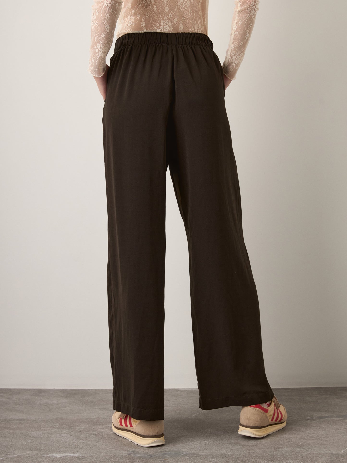 MONK & LOU - Keri Relaxed Trousers - 