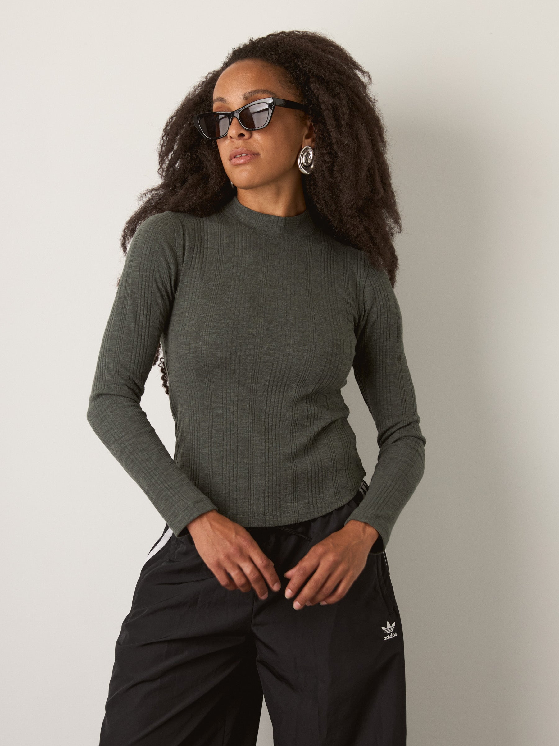 MONK & LOU - Benny Mockneck Longsleeve Top - 
