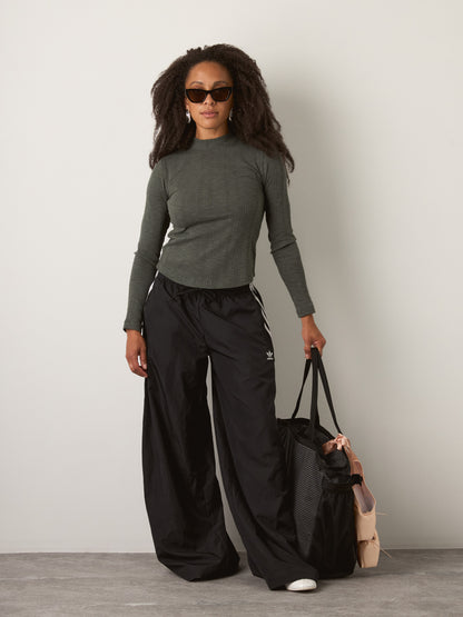 MONK & LOU - Benny Mockneck Longsleeve Top - Gray Olive