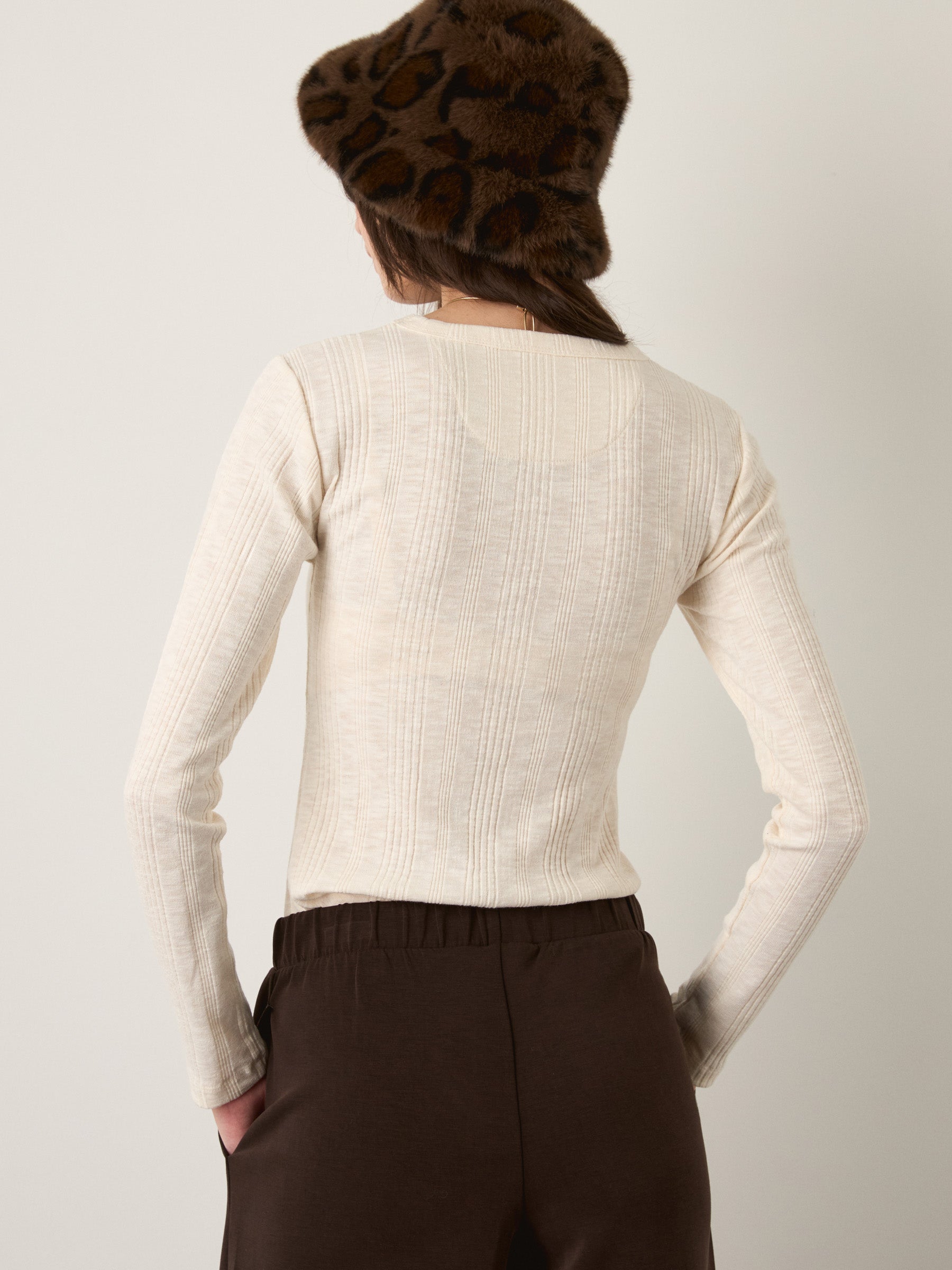 MONK & LOU - Caden Crewneck Longsleeve Top - 