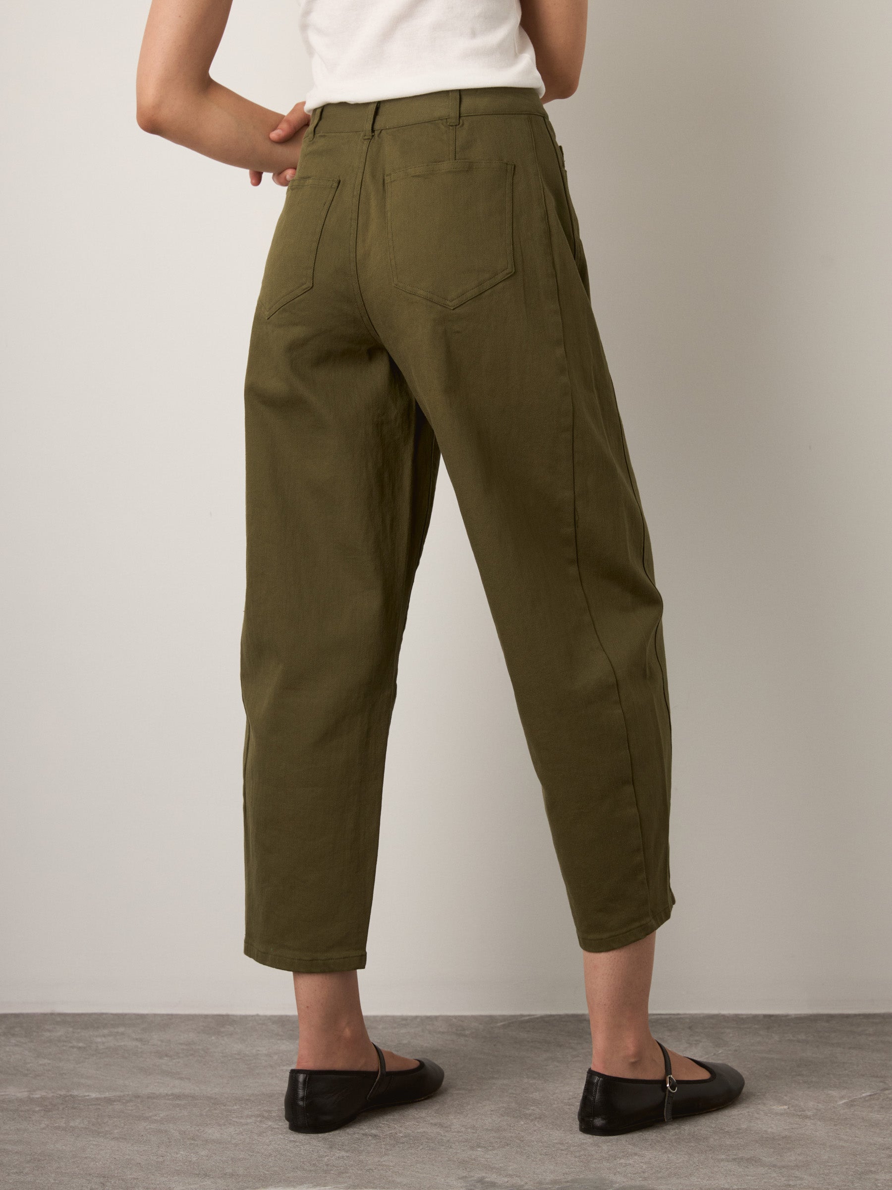 MONK & LOU - Julie Cropped Barrel Pants - 