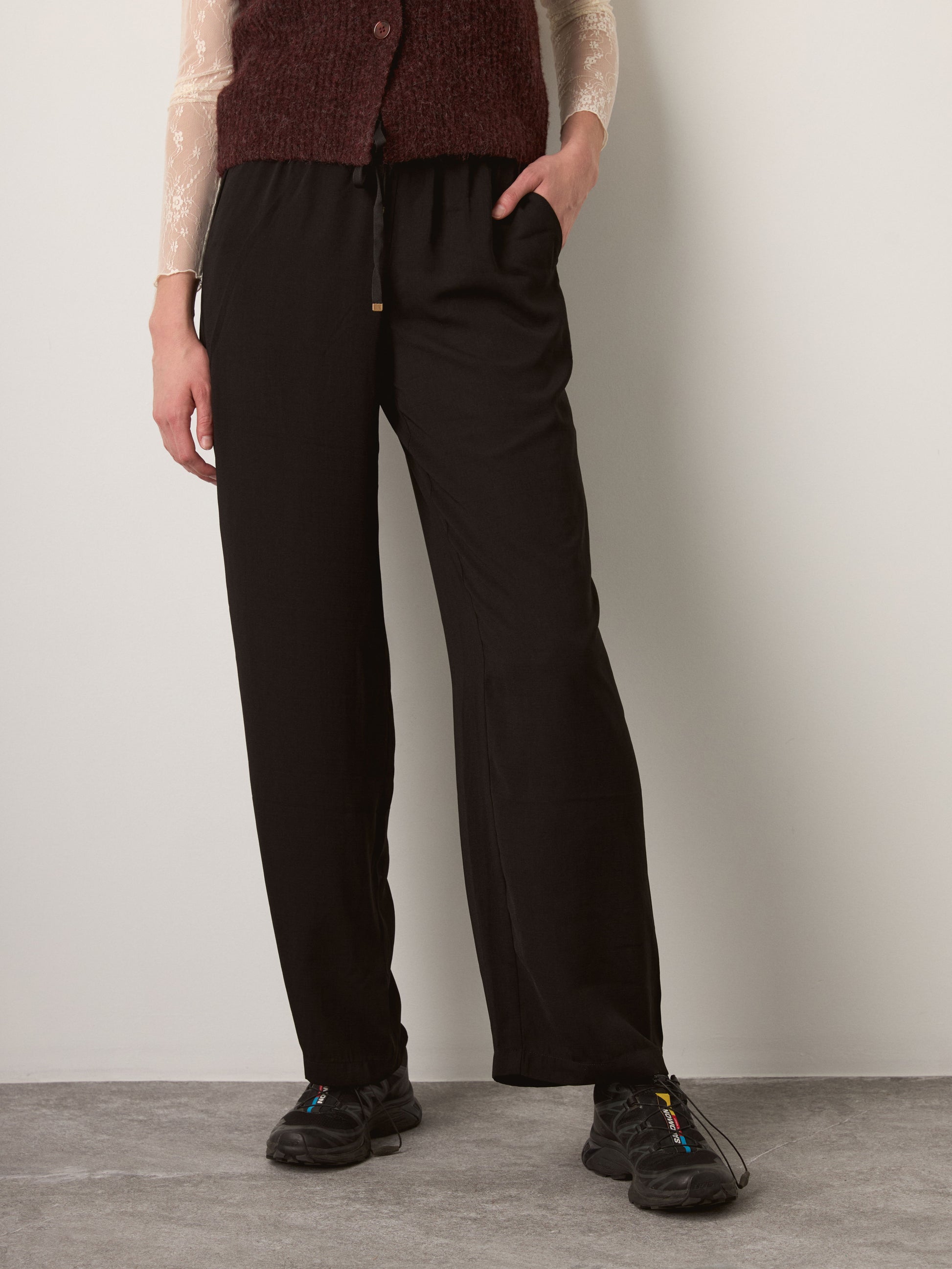 MONK & LOU - Kieran Drawstring Pants - 