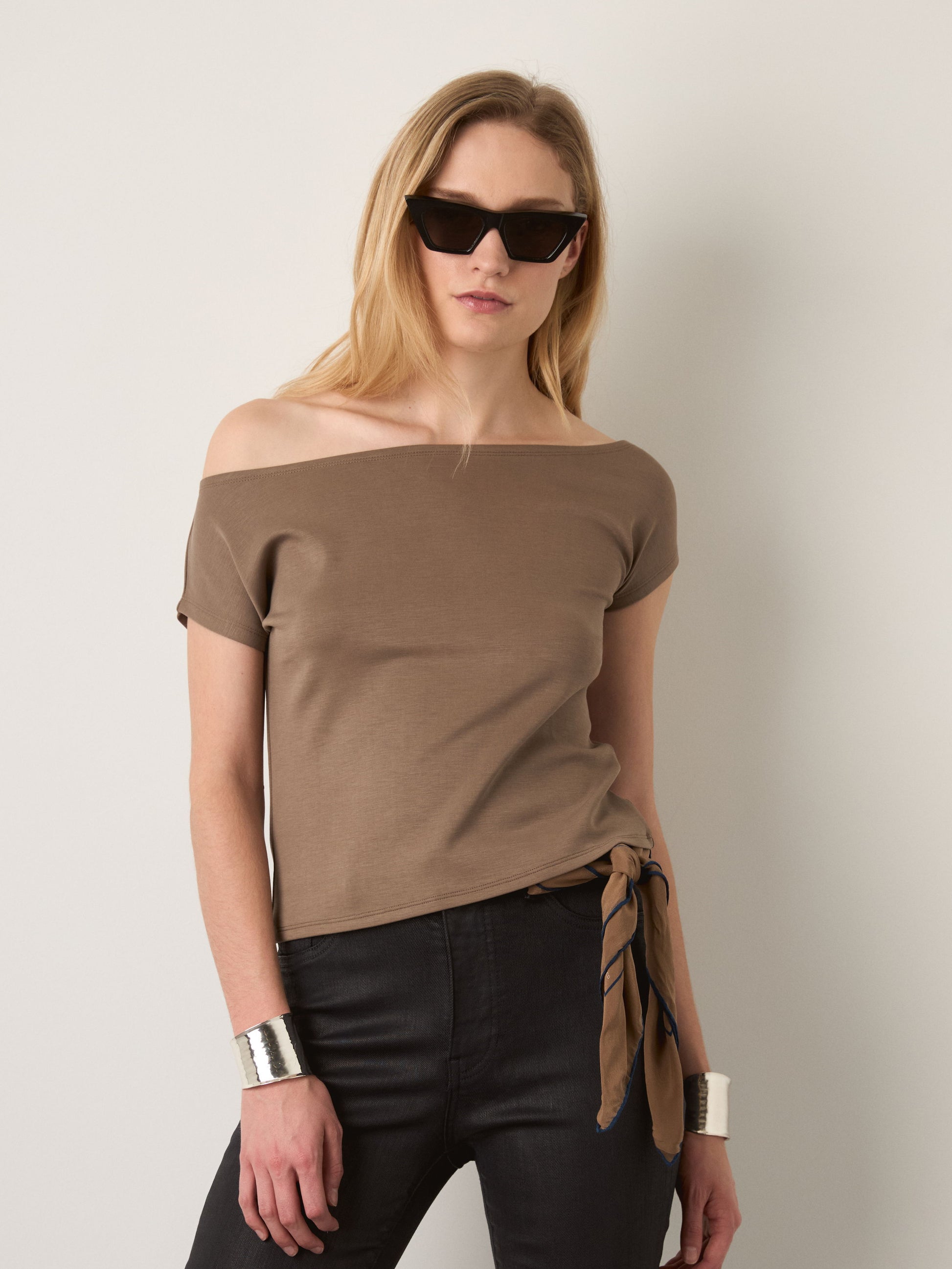 MONK & LOU - Maude Off Shoulder Top - 