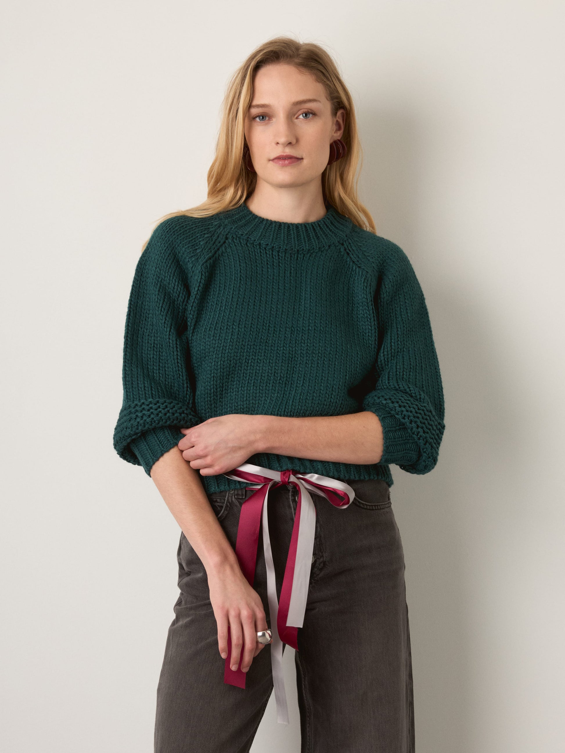 MONK & LOU - Valerian Cropped Sweater - 