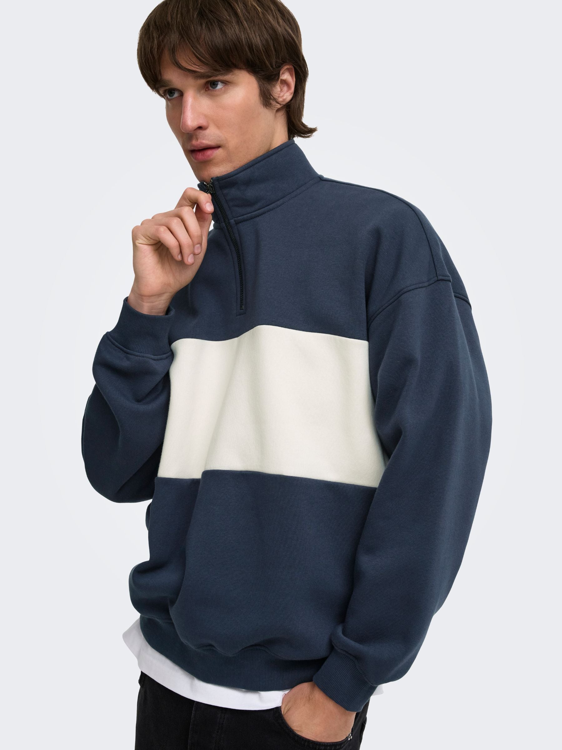 ONLY & SONS - Ceres Oversized Half-Zip Sweatshirt - 