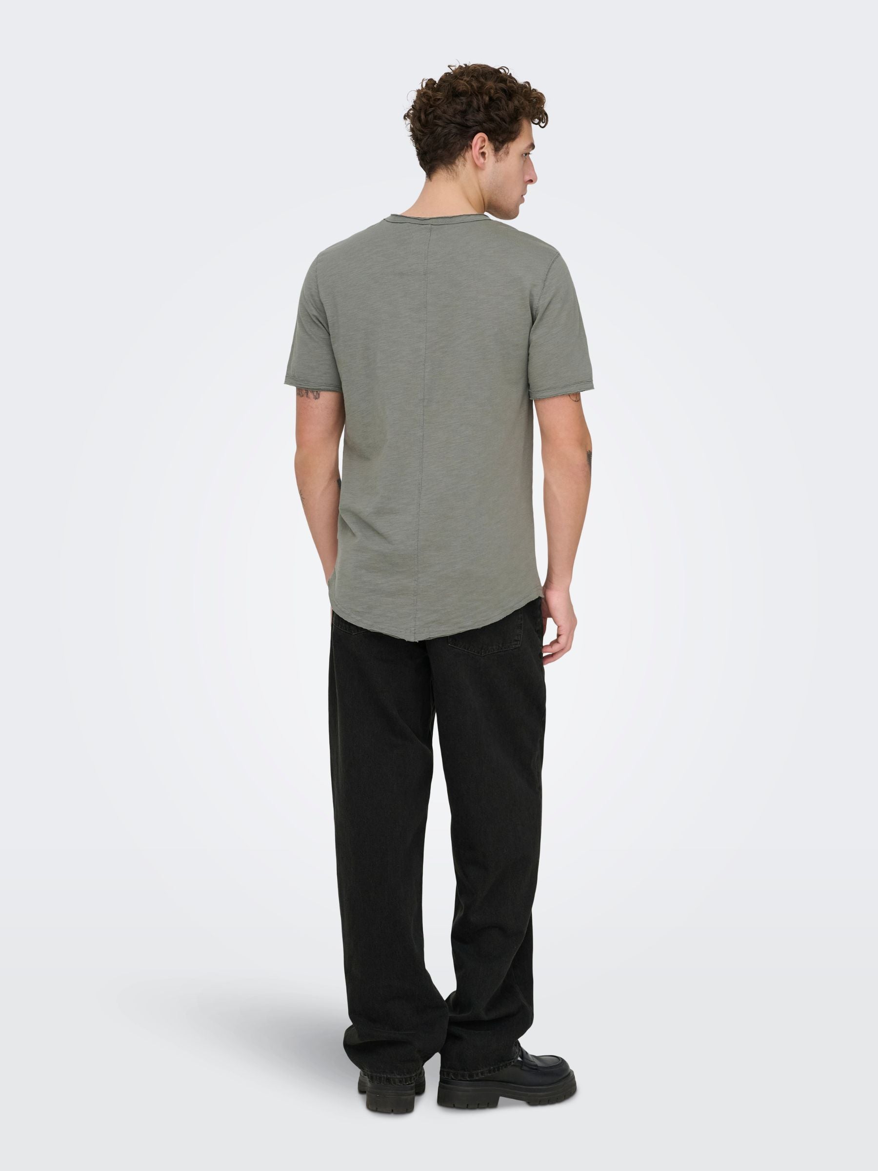 ONLY & SONS - Fade Loose Fit Jeans - 