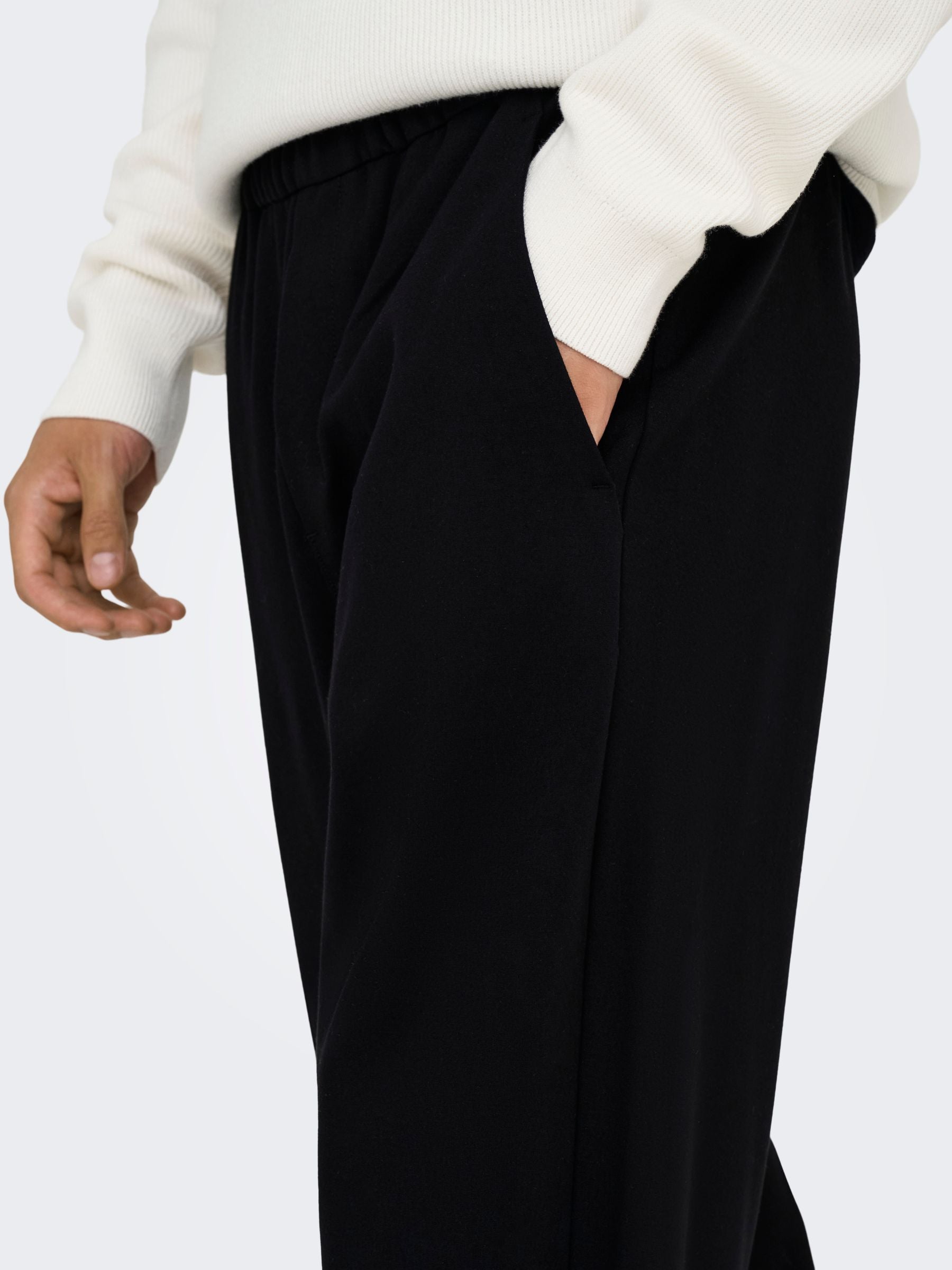 ONLY & SONS - Jake Interlock Pants - 