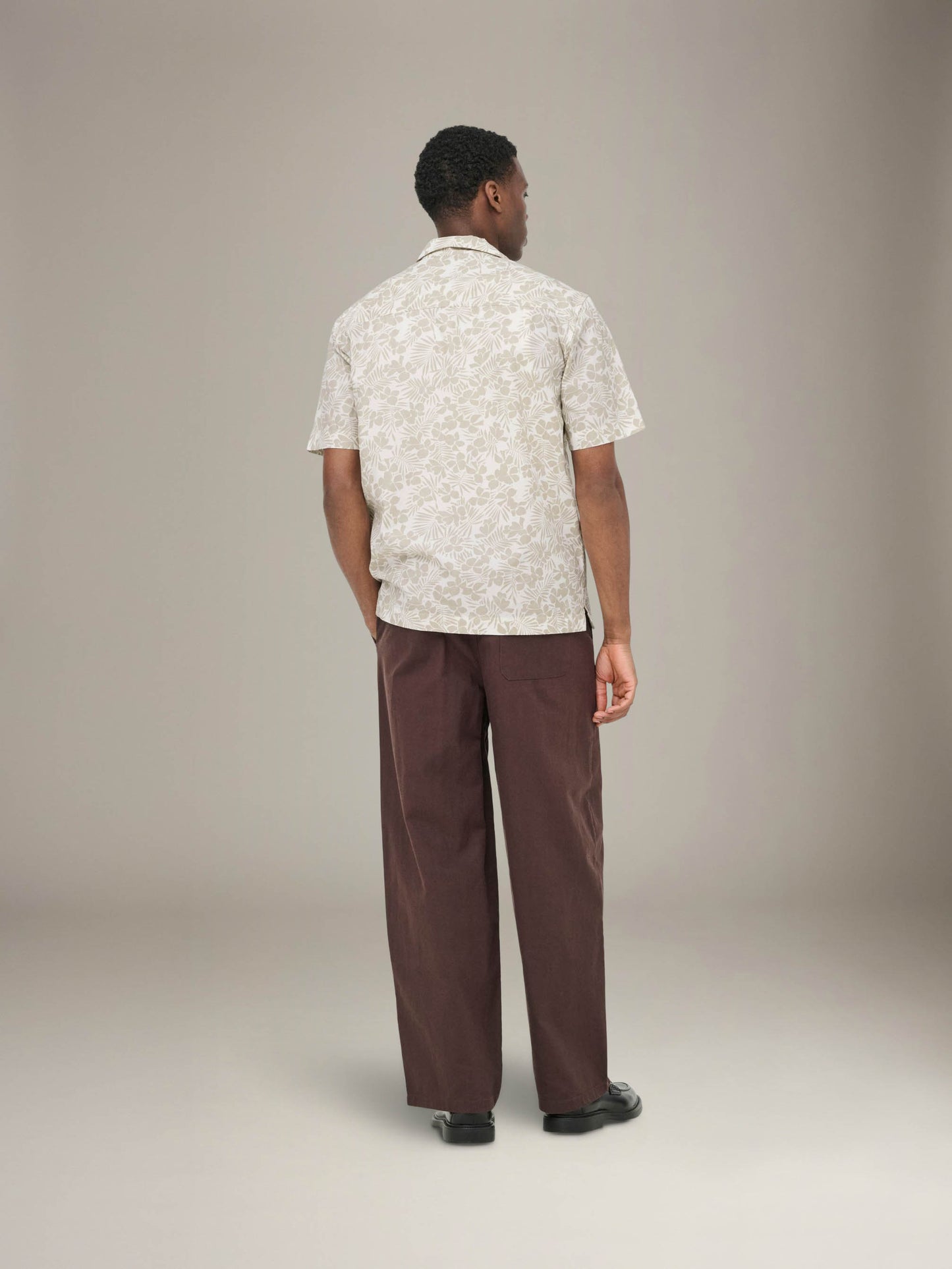 ONLY & SONS - White Resort Shortsleeve Shirt - 