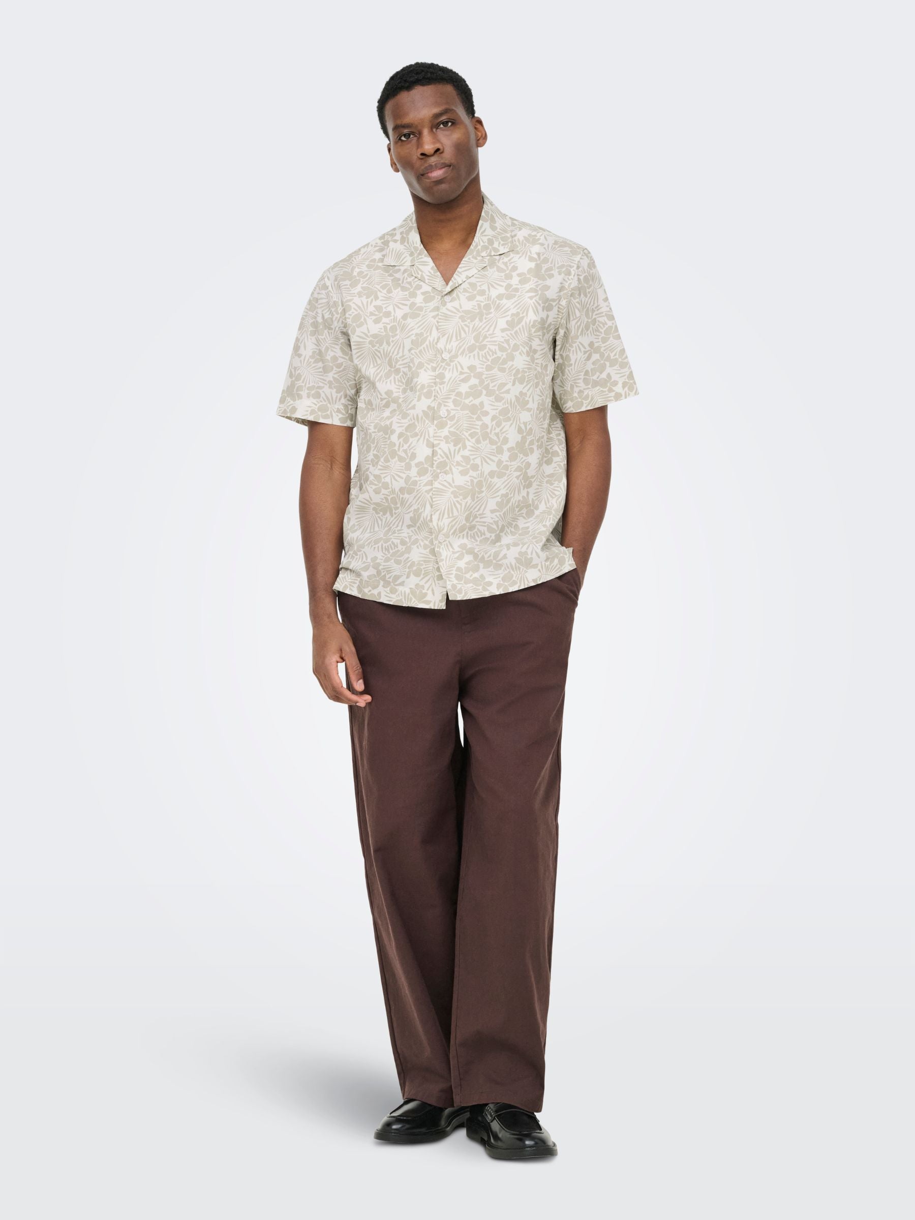 ONLY & SONS - White Resort Shortsleeve Shirt - 