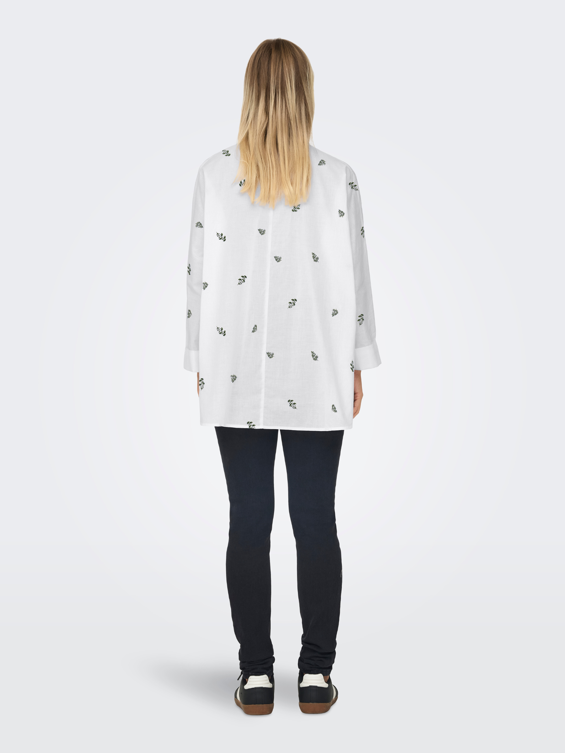 ONLY - Lina Grace Embroidered Shirt
