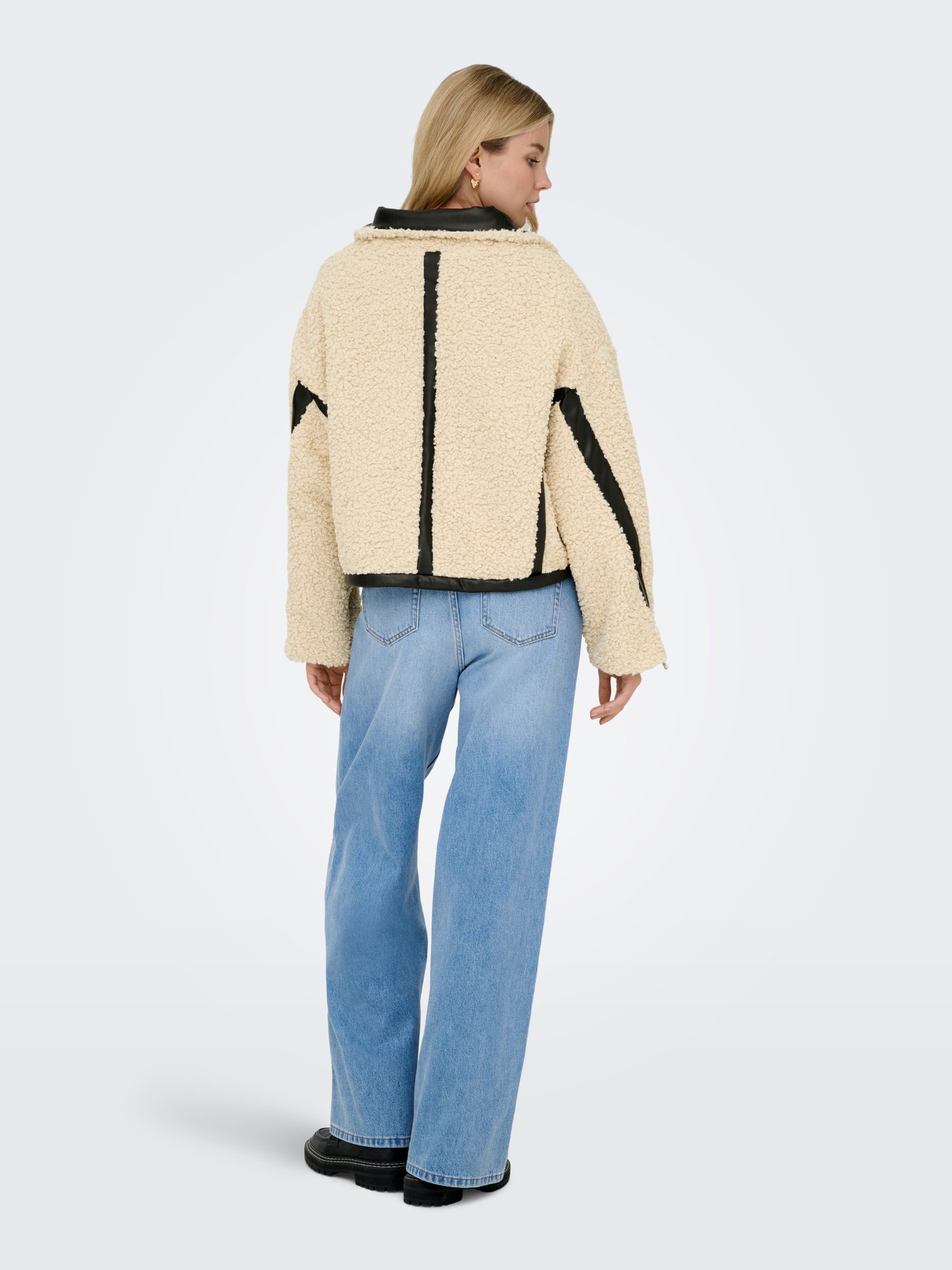 Patti Teddy Short Jacket