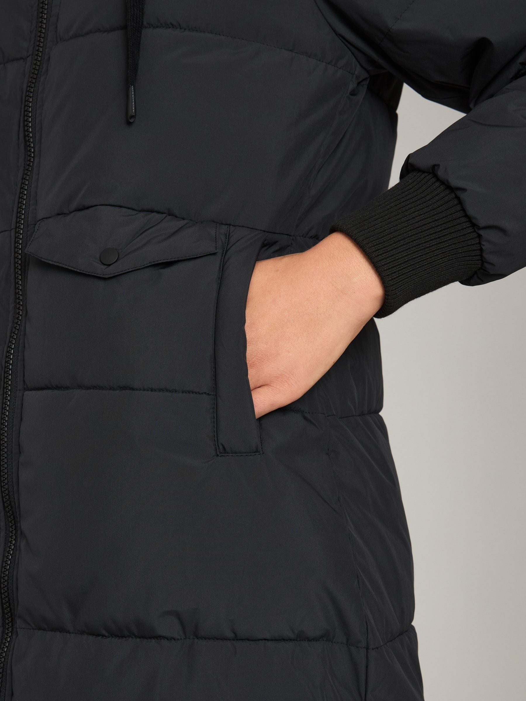 PGD OUTERWEAR Matte Power Puffer Simone Long Jacket