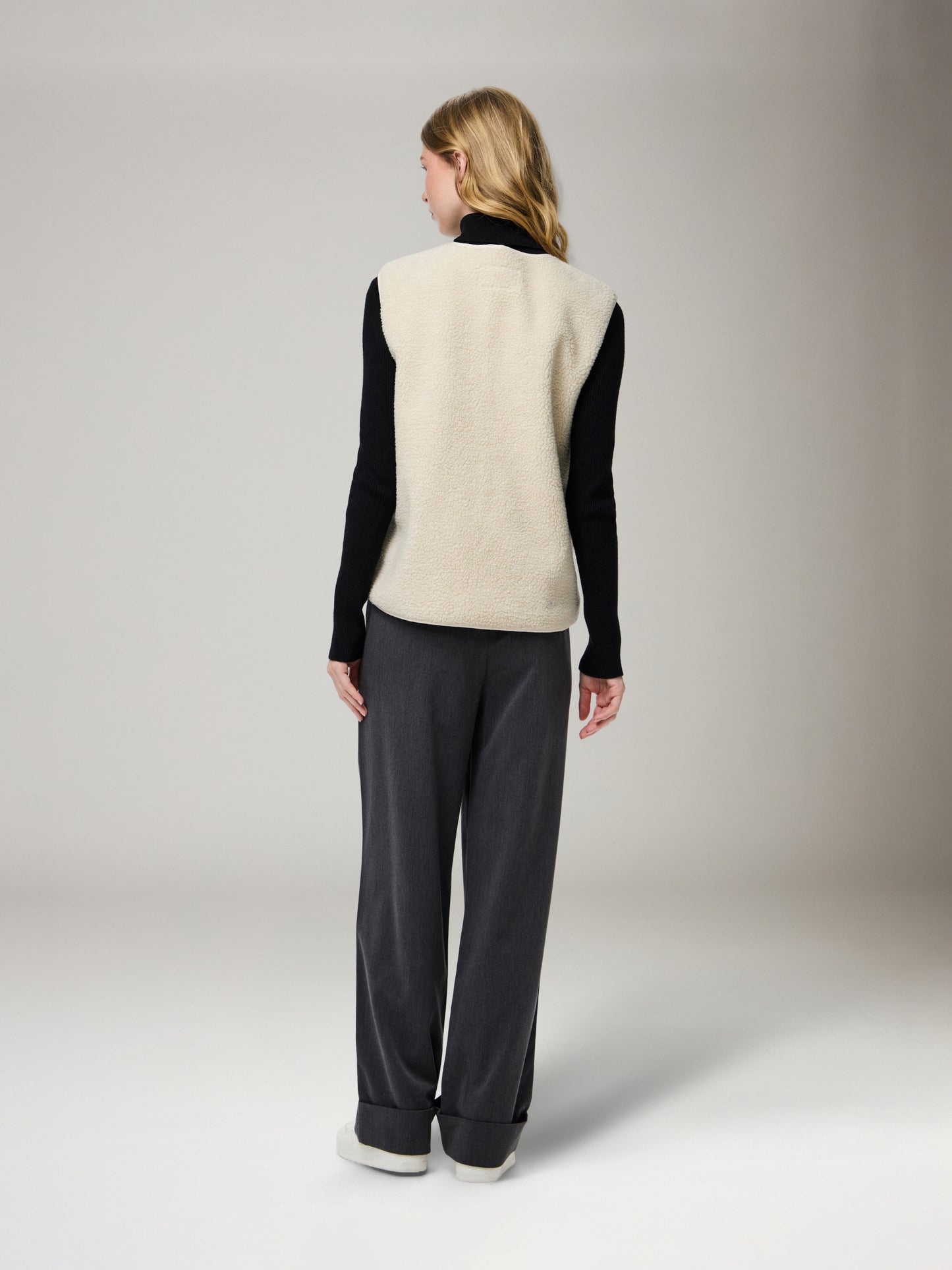 PIECES - June Teddy Vest - 