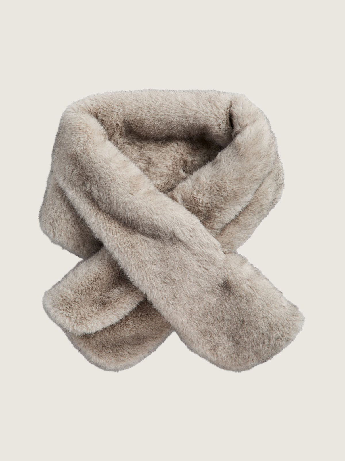 Jutlandia Faux Fur Scarf