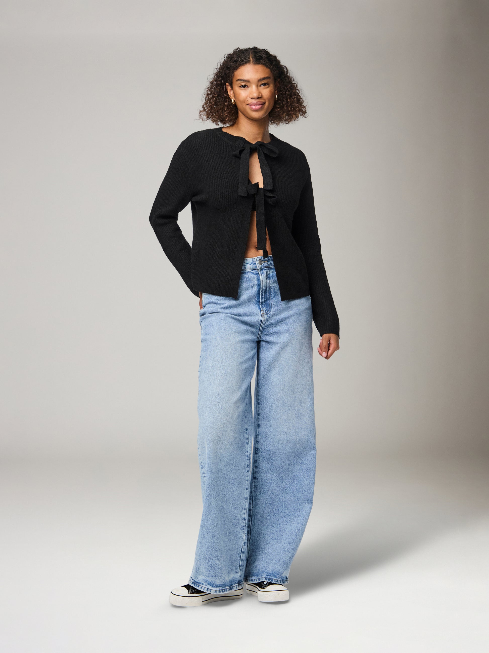 PIECES - Silly Reversible Tie Cardigan - Black