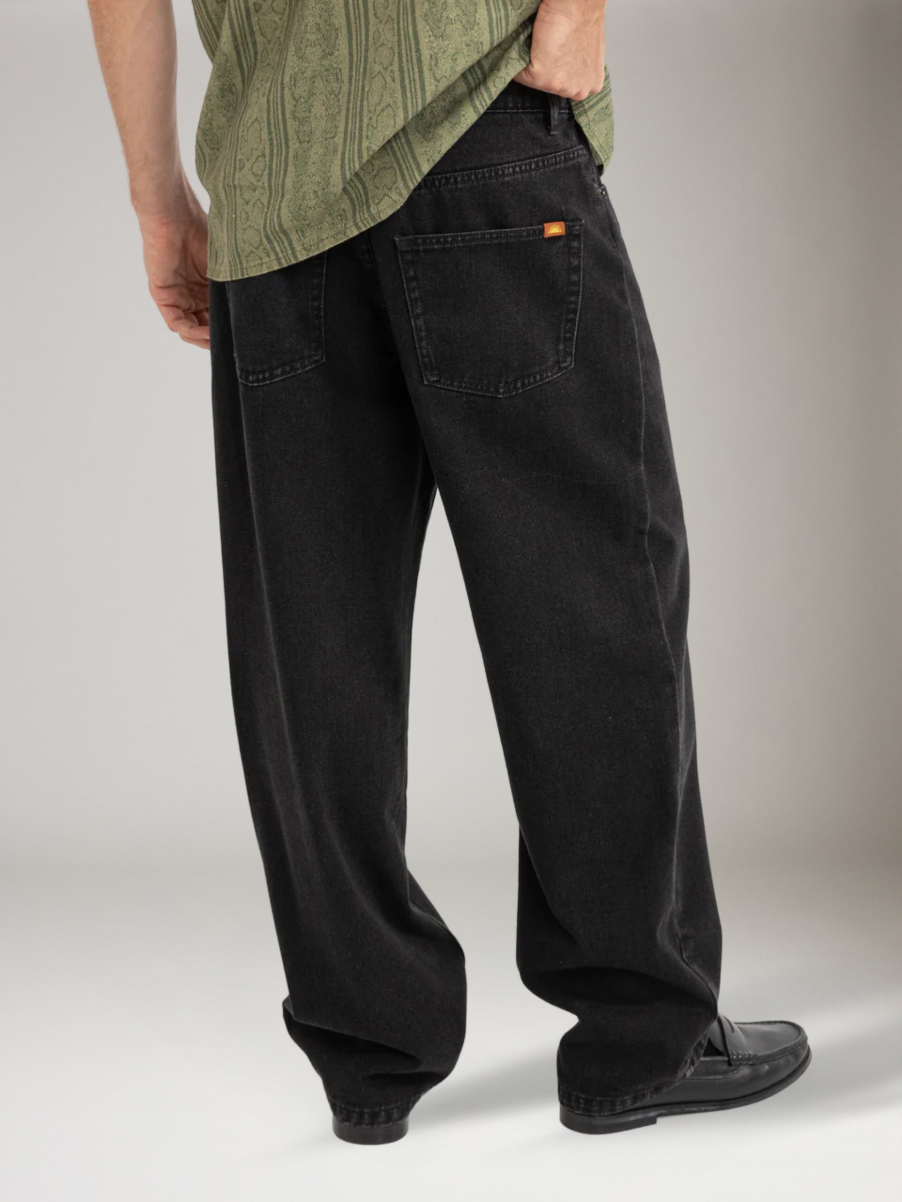 RHYTHM - Essential Jean - 