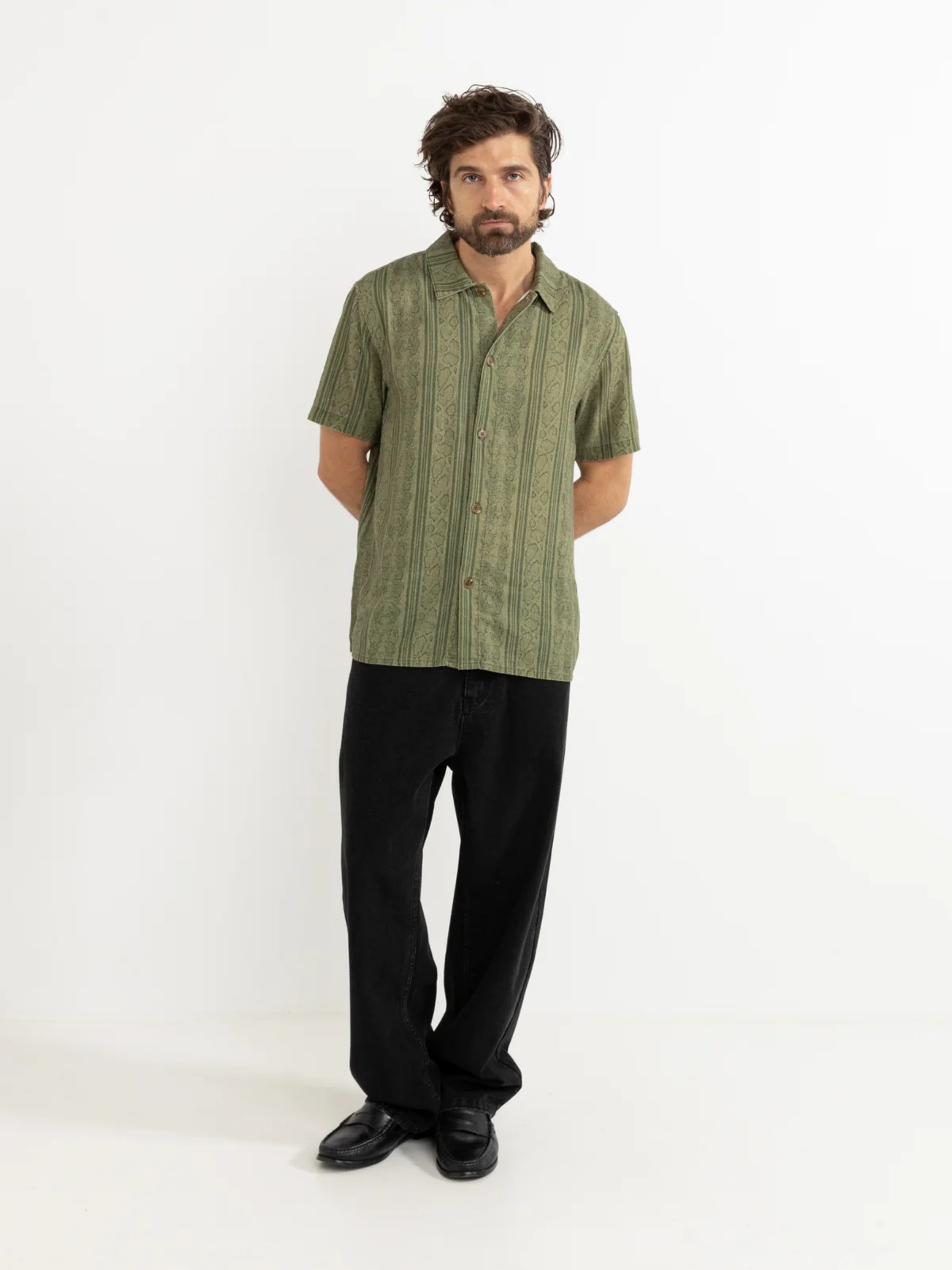 RHYTHM - Essential Jean - 