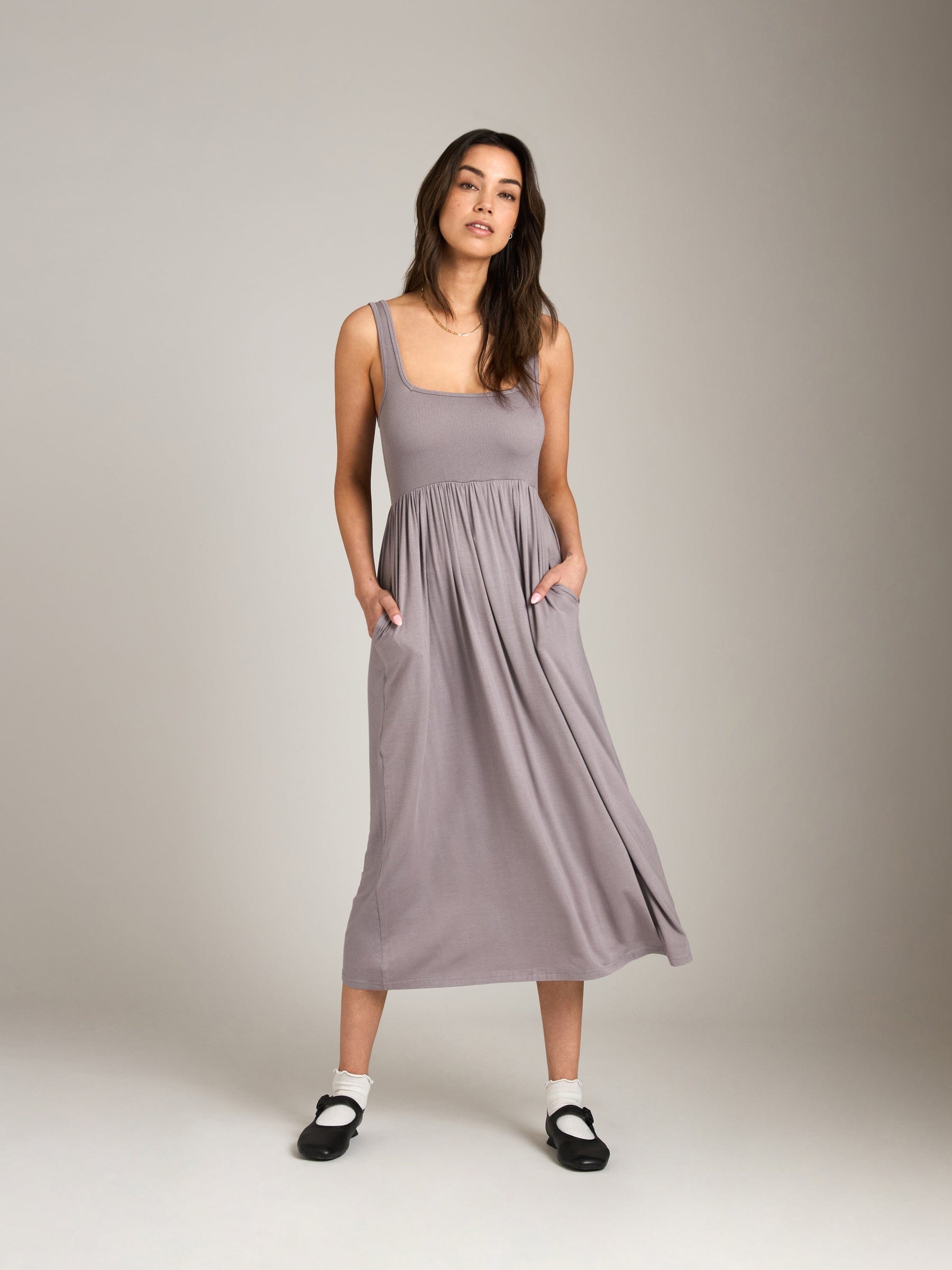 RIBBON LUXE - Nova Square Neck Dress